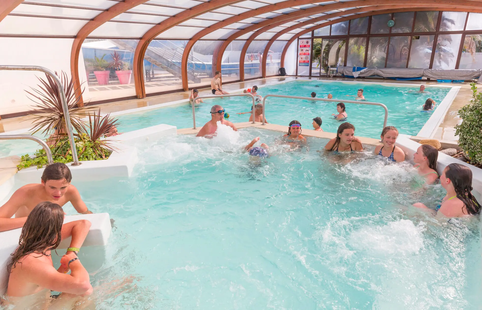 07 - Camping Cap Finistère - Piscine