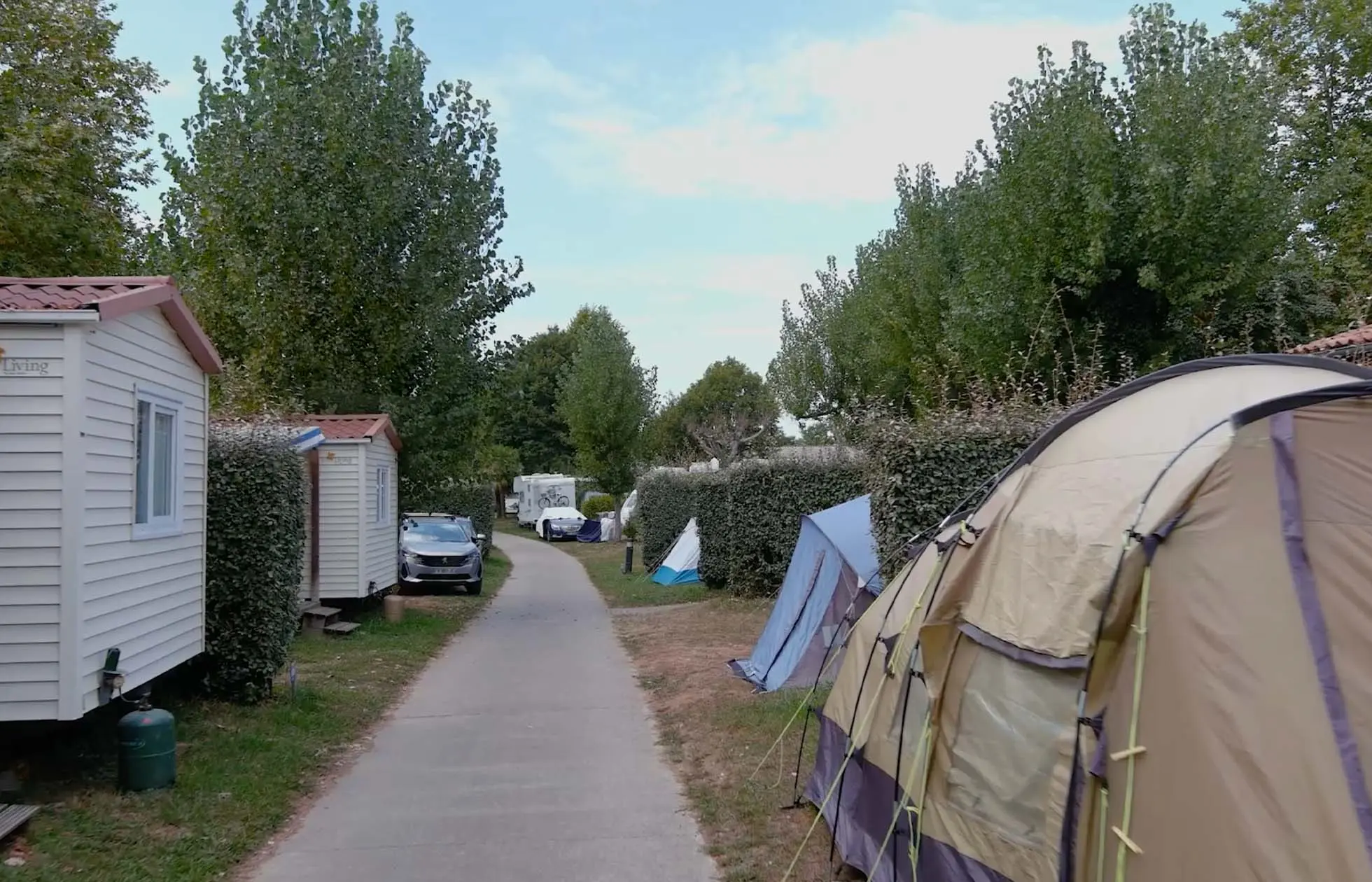 18 - Camping de la Corniche - Hébergement