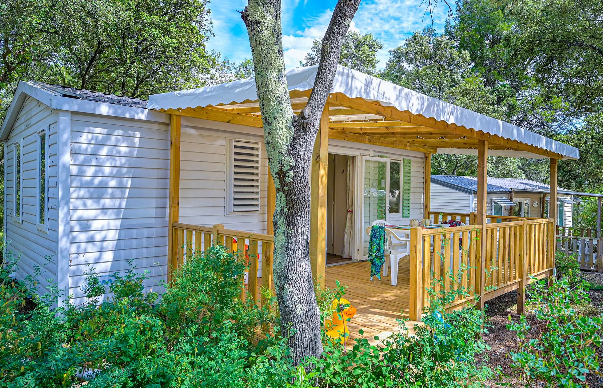 20 - Camping Fondespierre - Hébergement