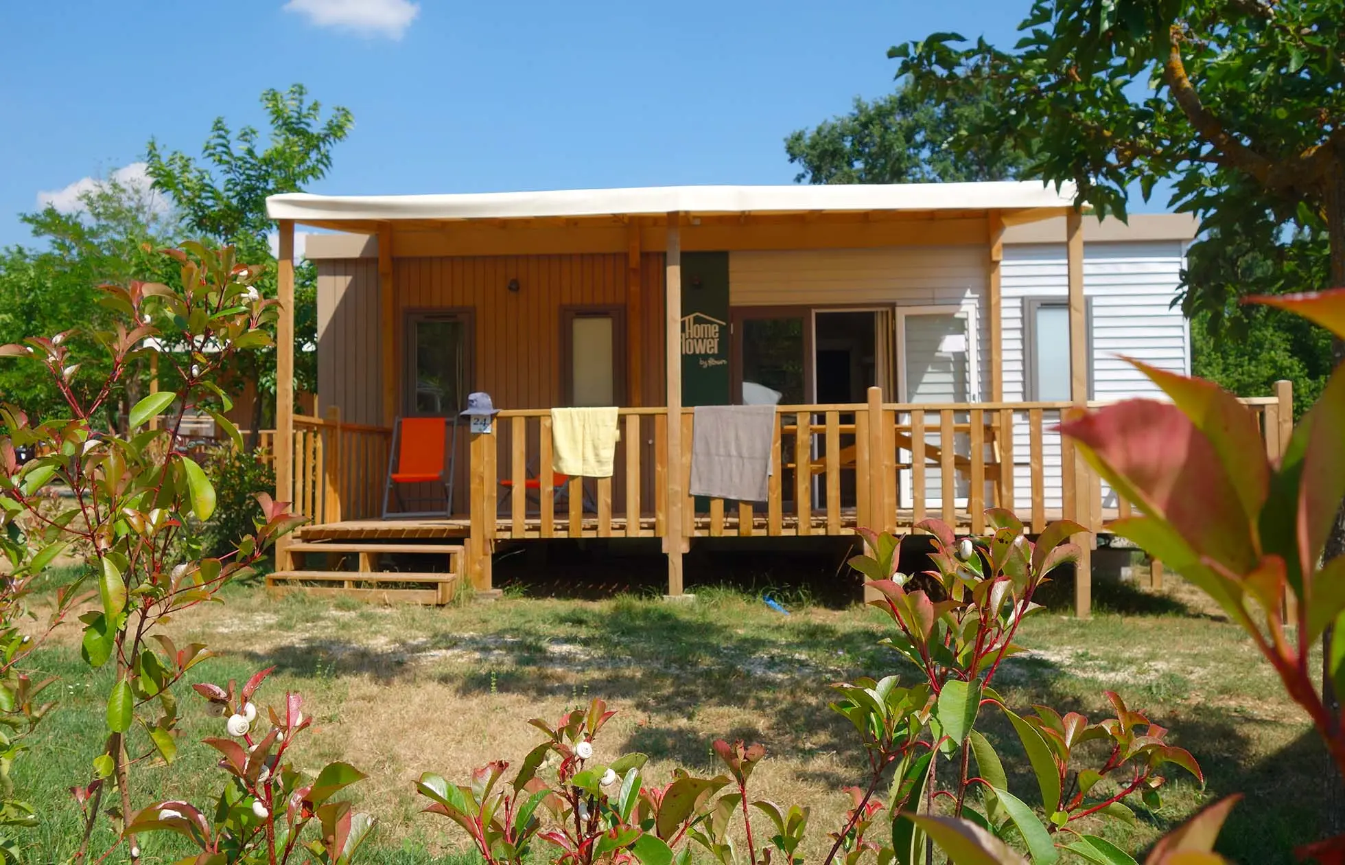 23 - Camping La Beaume - Hébergement