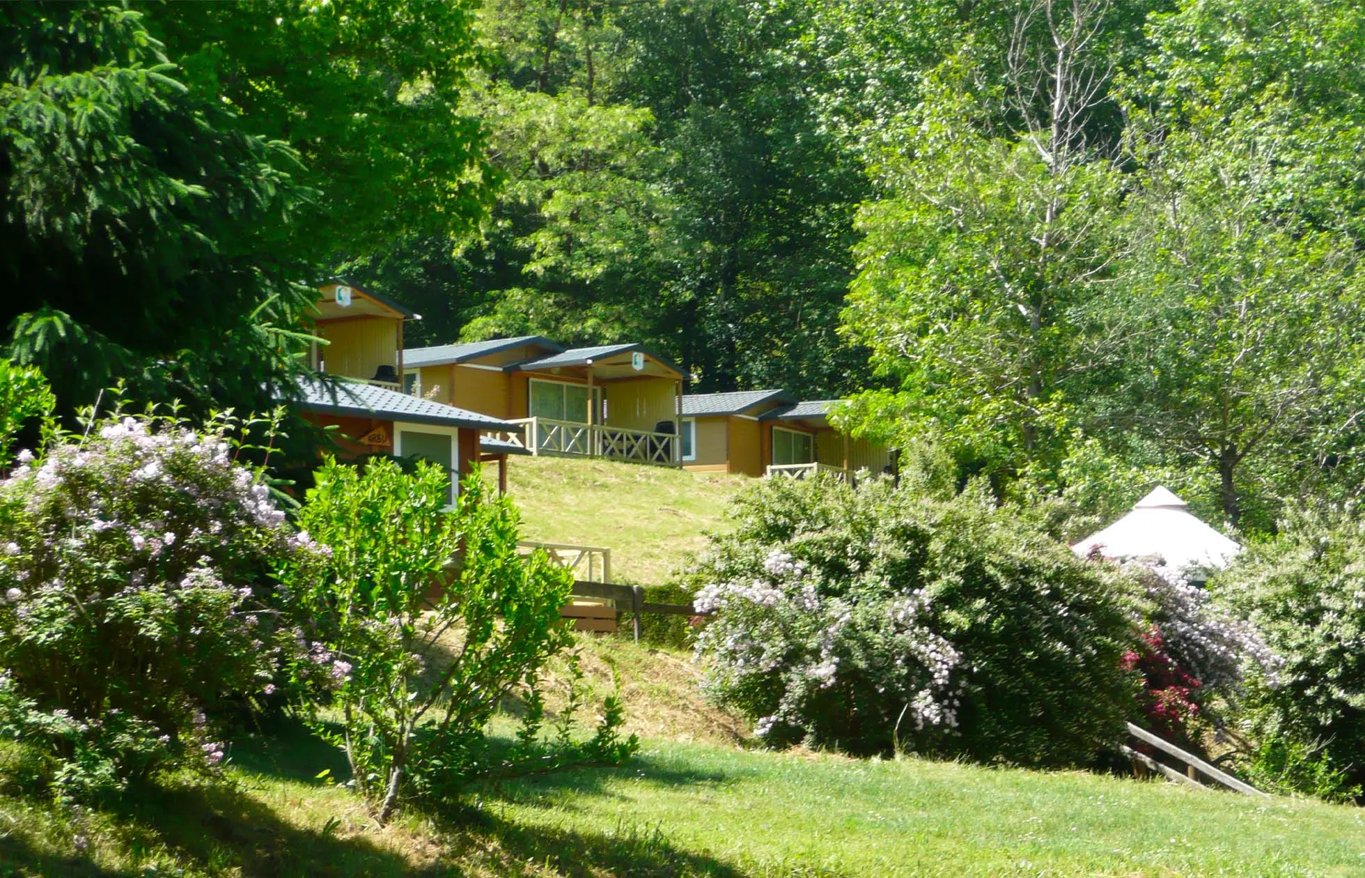 17 - Camping La Bexanelle - Hébergement