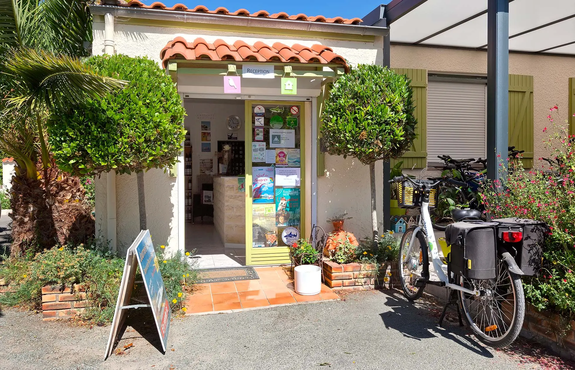 22 - Camping L'Abri-Côtier - Service