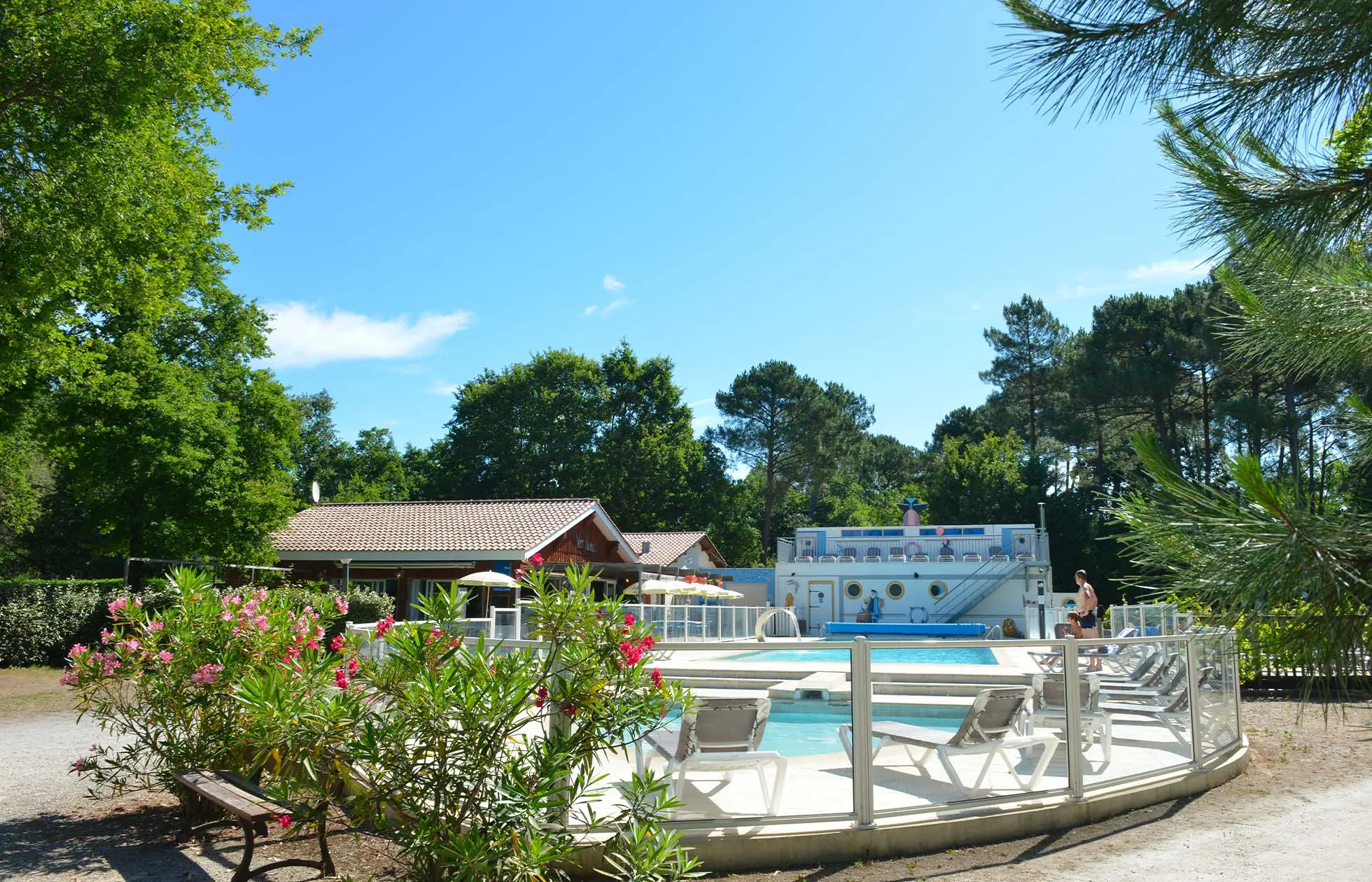 05 - Camping La Canadienne - Piscine