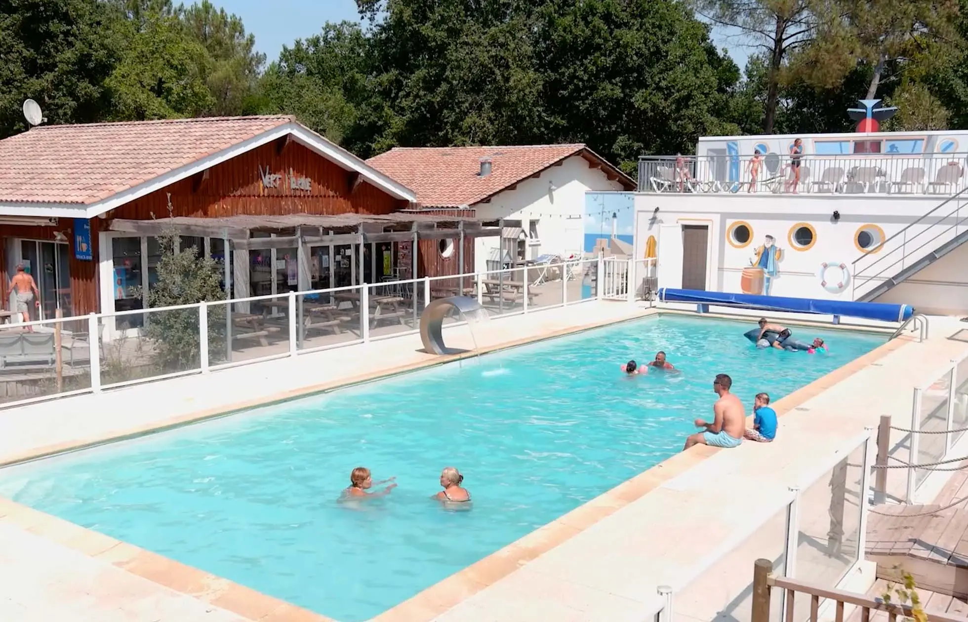08 - Camping La Canadienne - Piscine