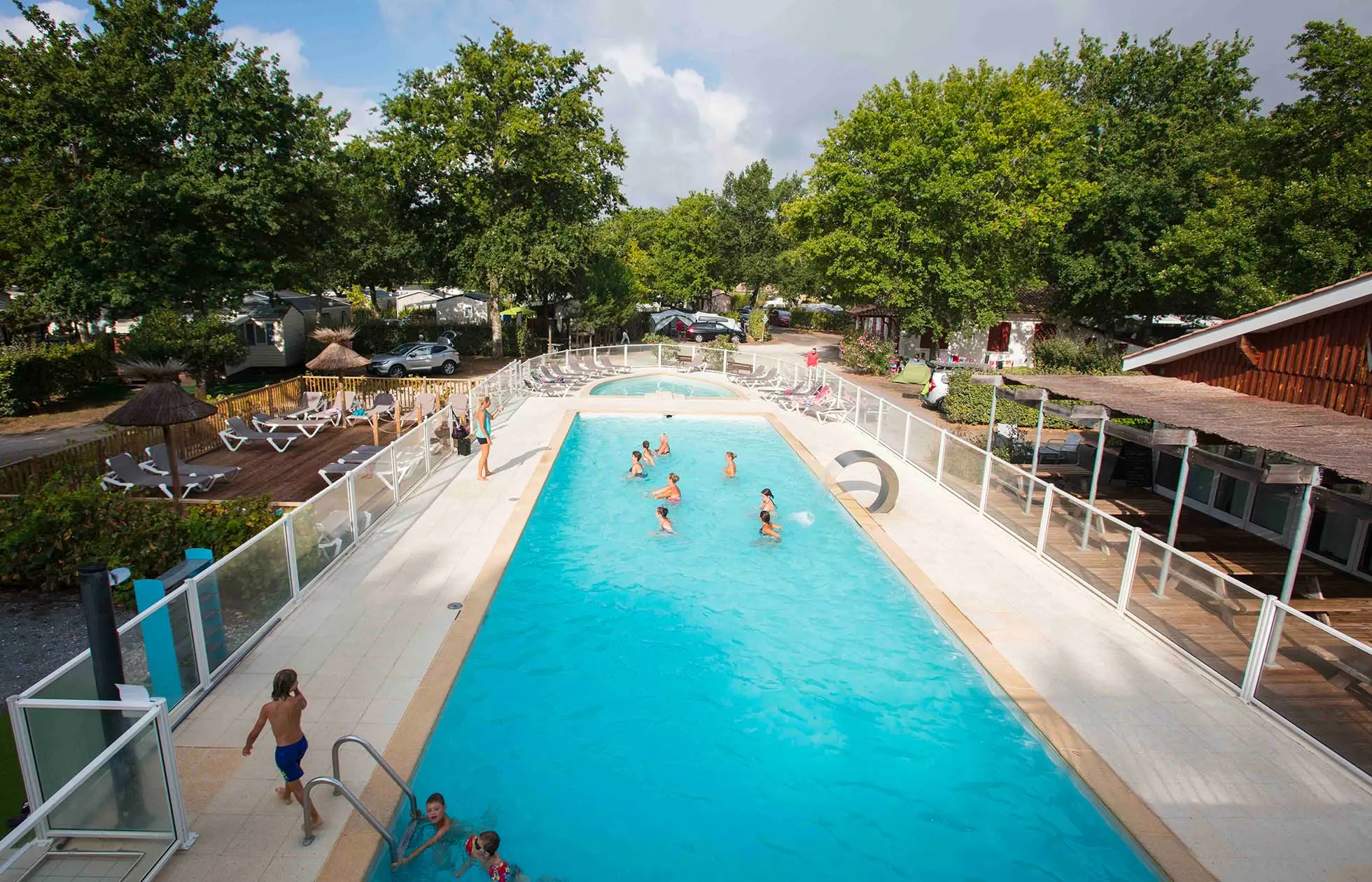 14 - Camping La Canadienne - Piscine