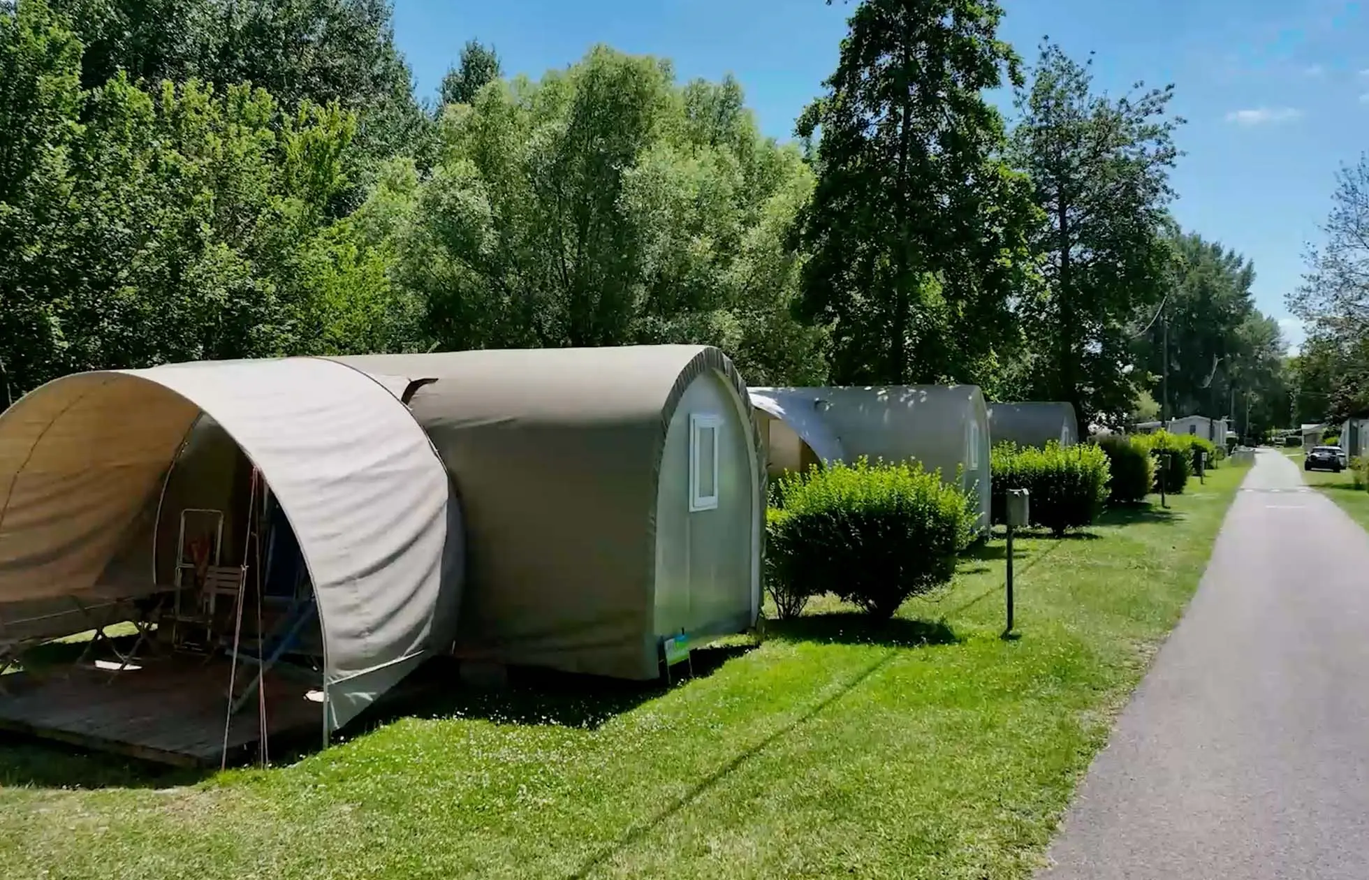 17 - Camping L'Île des Trois Rois - Hébergement