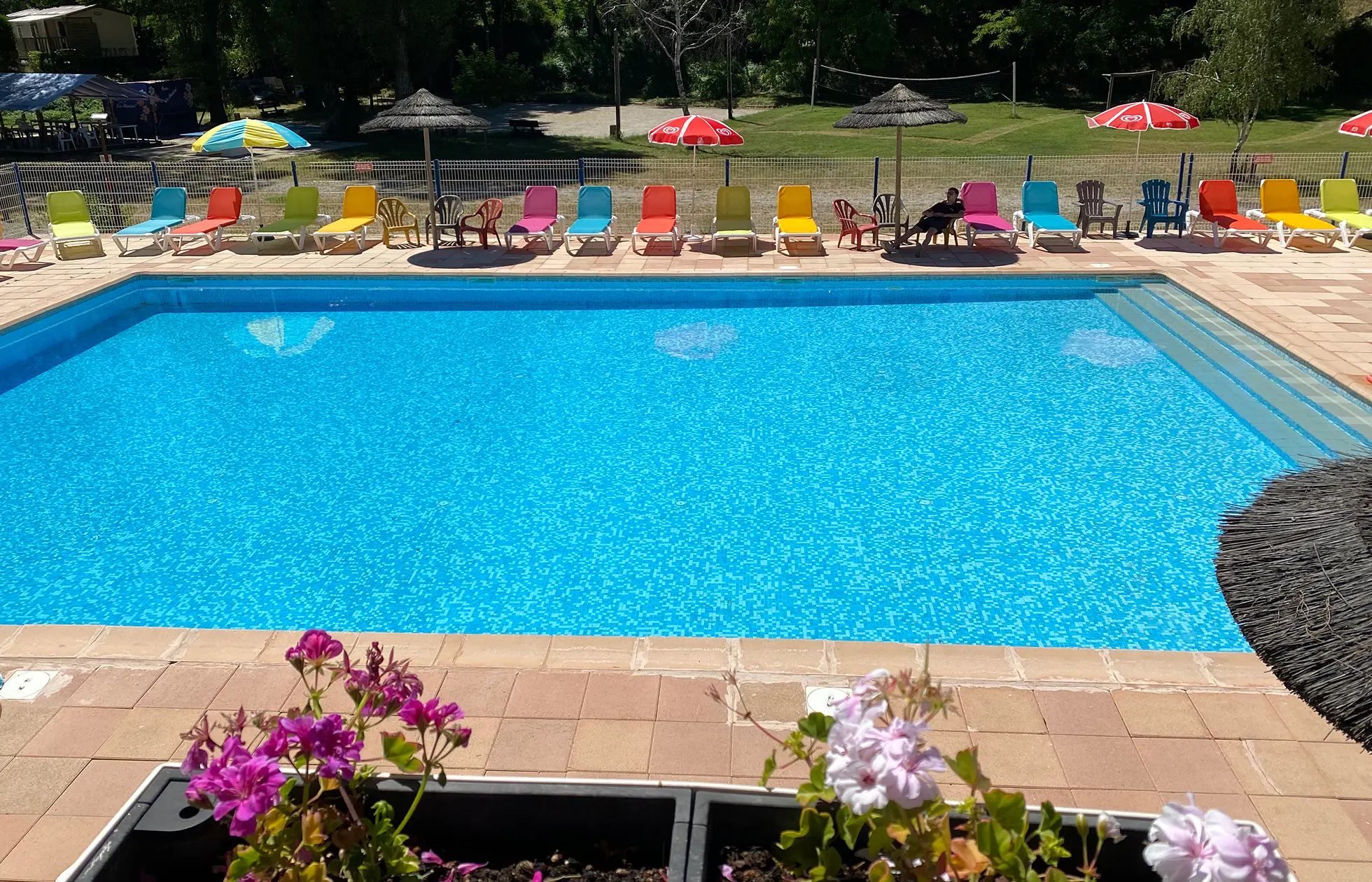 07 - Camping La Rivière - Piscine