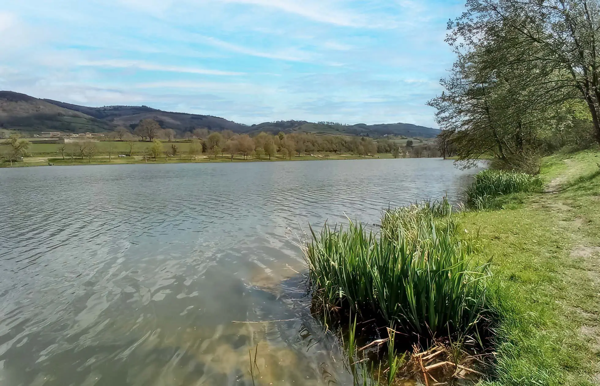18 - Camping Lac de Saint Point - Alentour