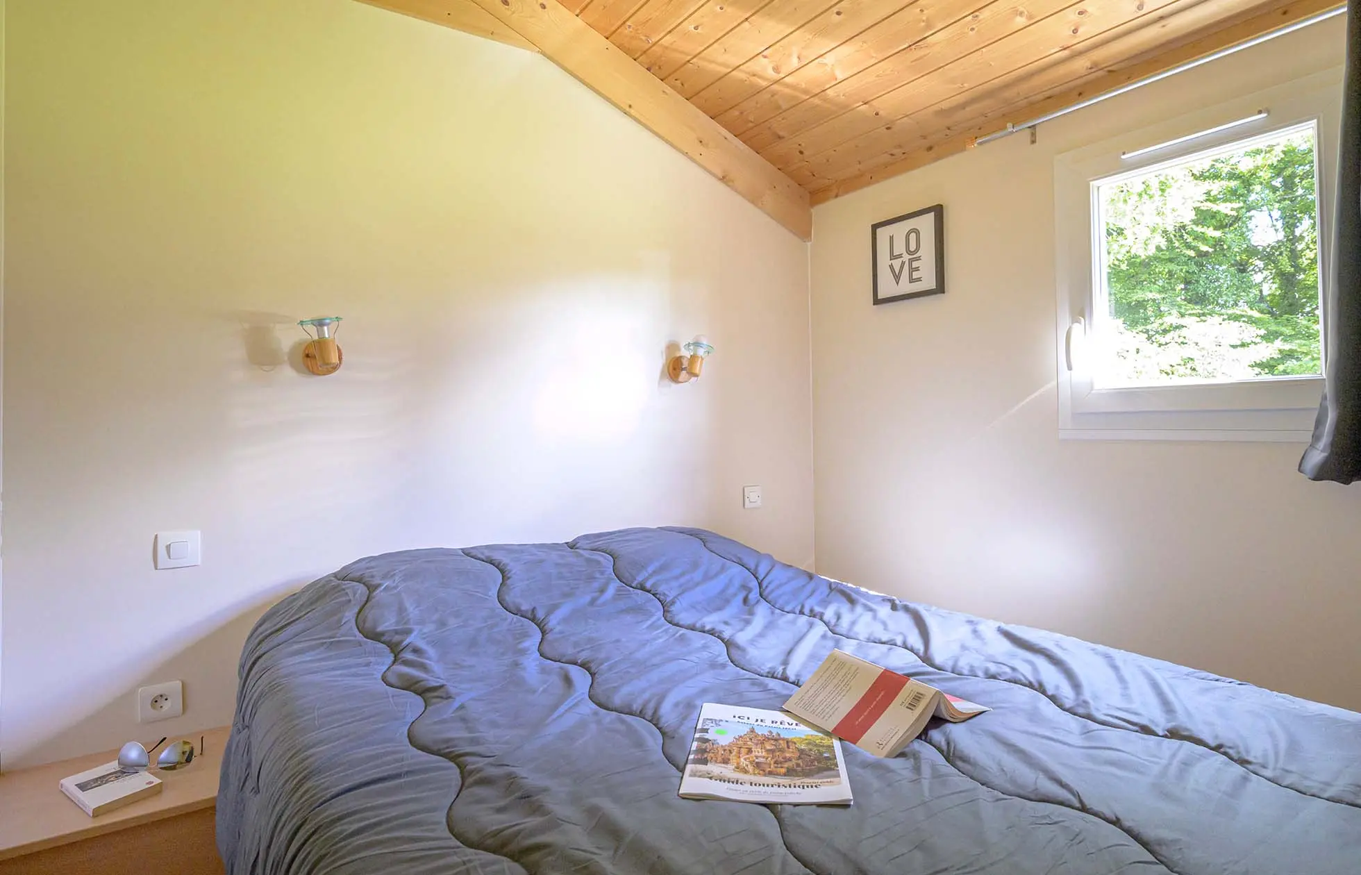 20 - Camping Le Château - Hébergement