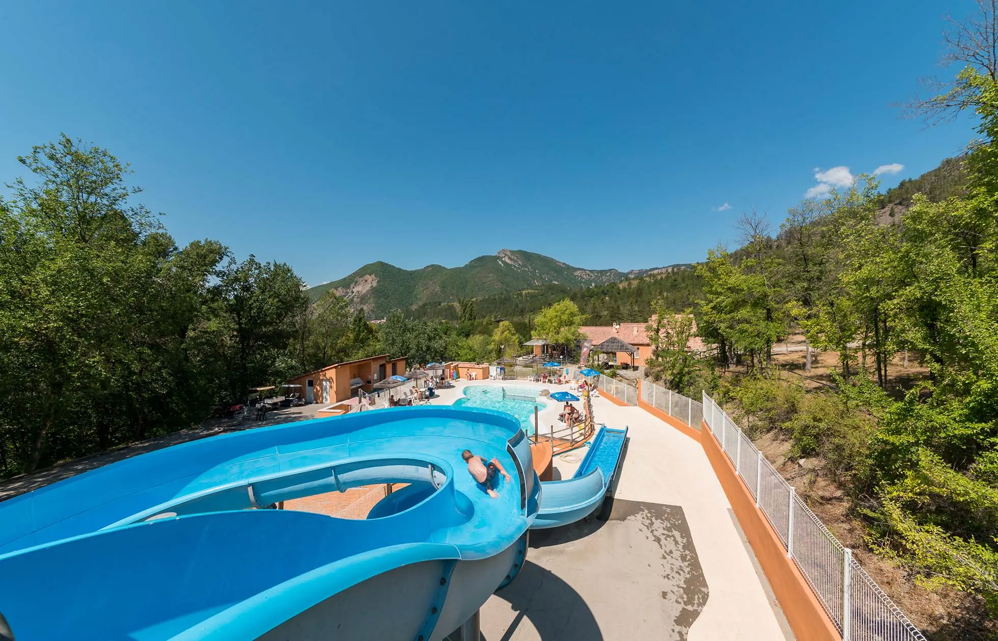 05 - Camping le Clot du Jay - Piscine