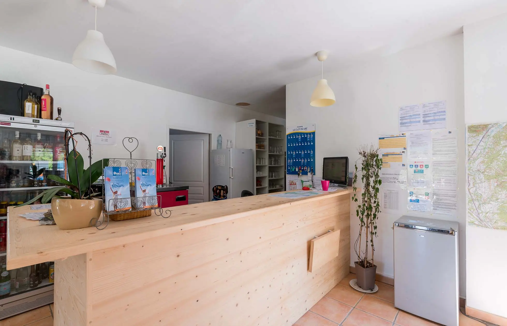 31 - Camping le Clot du Jay - Service