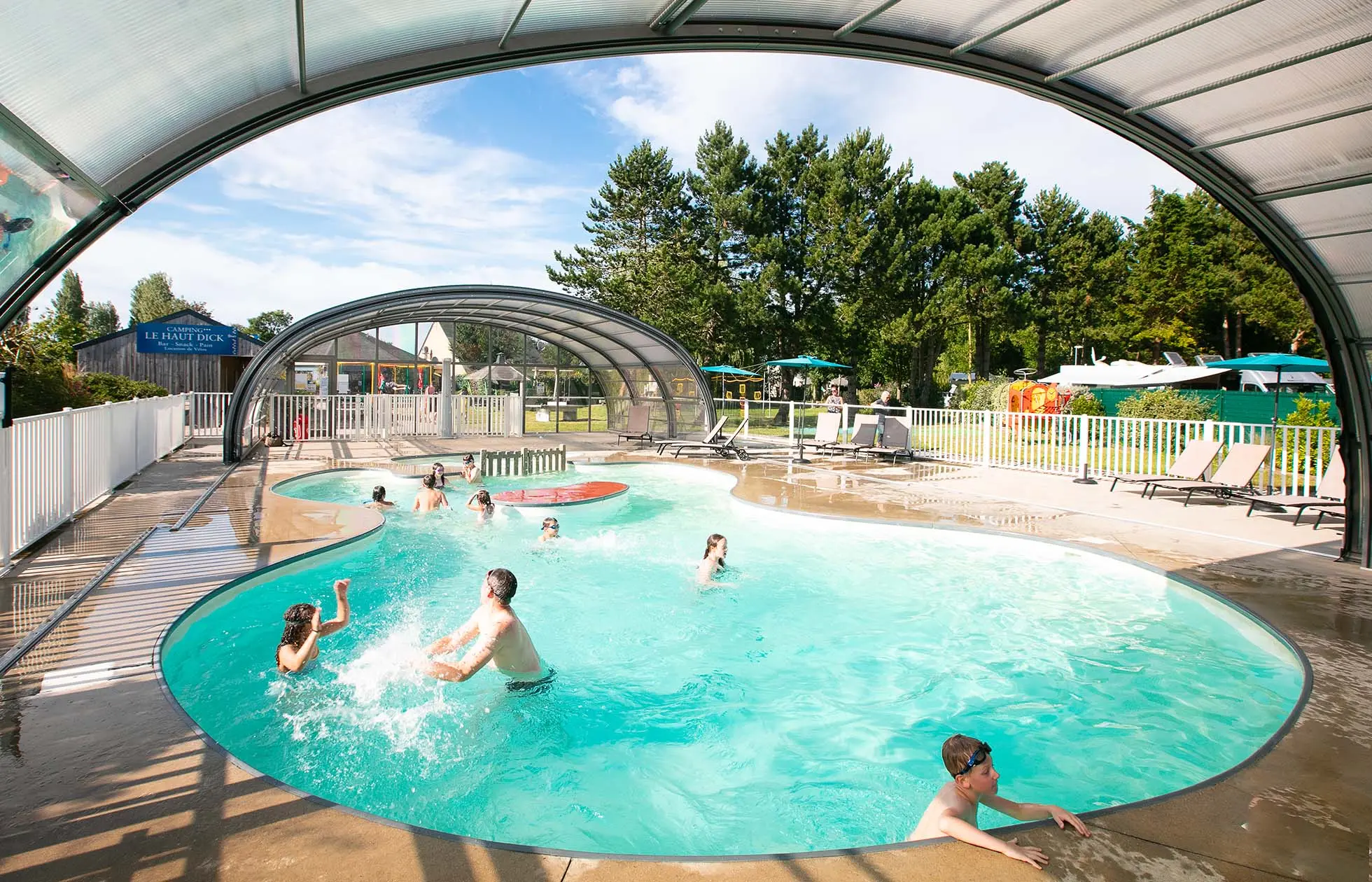 05 - Camping Le Haut Dick - Piscine