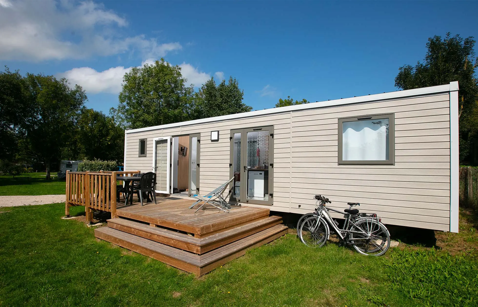 18 - Camping Le Haut Dick - Hébergement