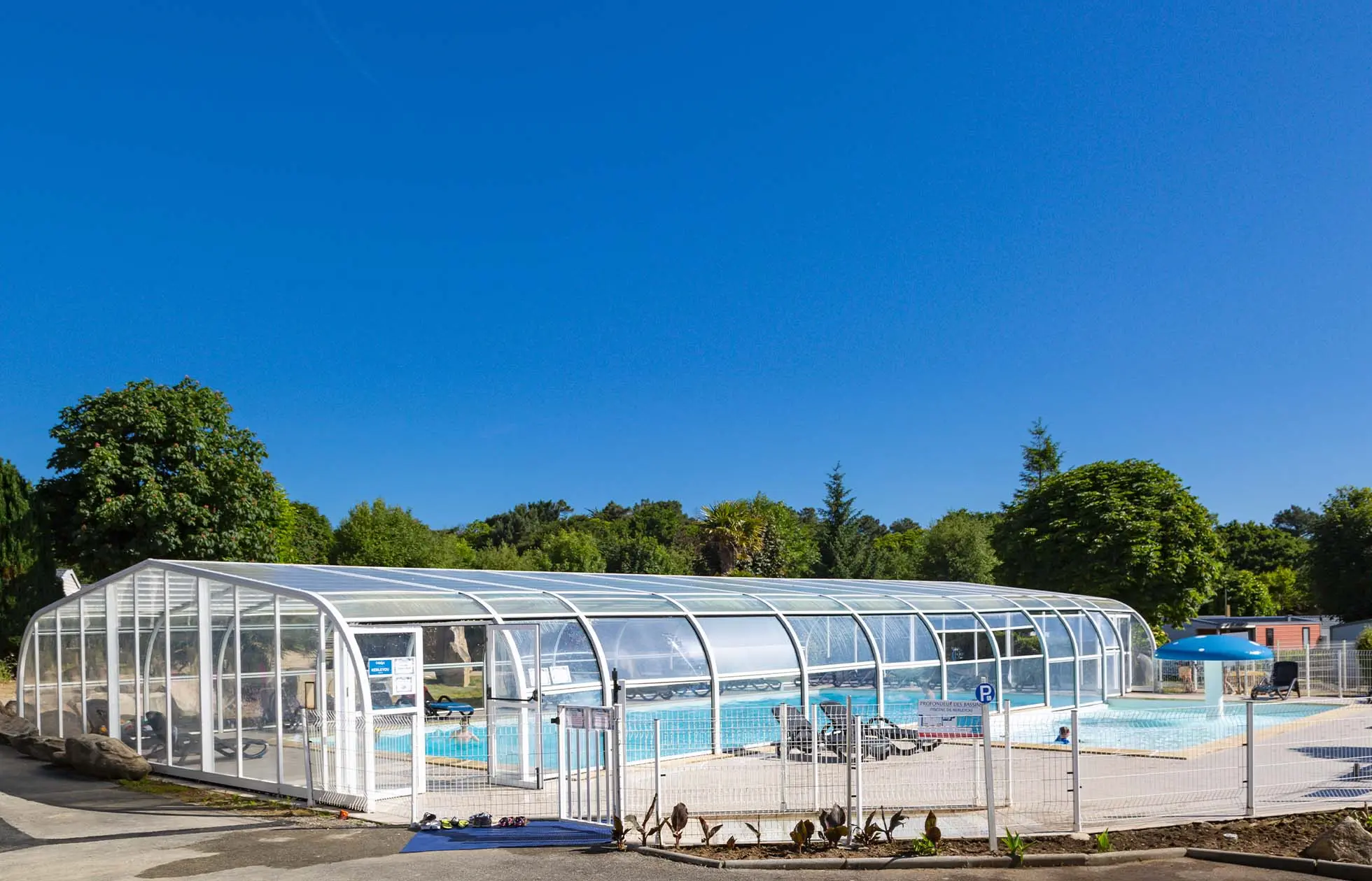 05 - Camping Le Kerleyou - Piscine