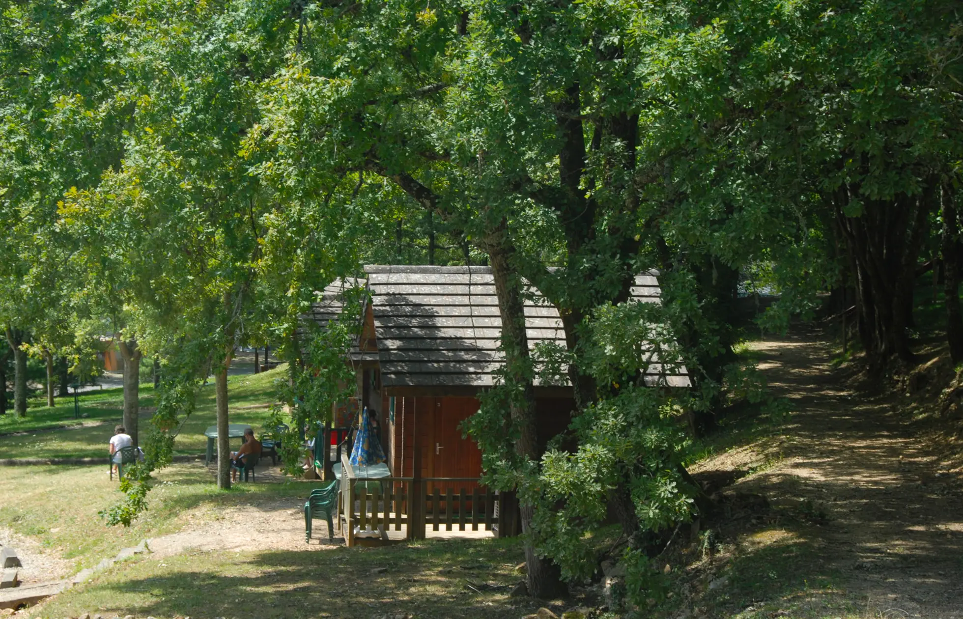 17 - Camping Le Lac du Causse - Hébergement