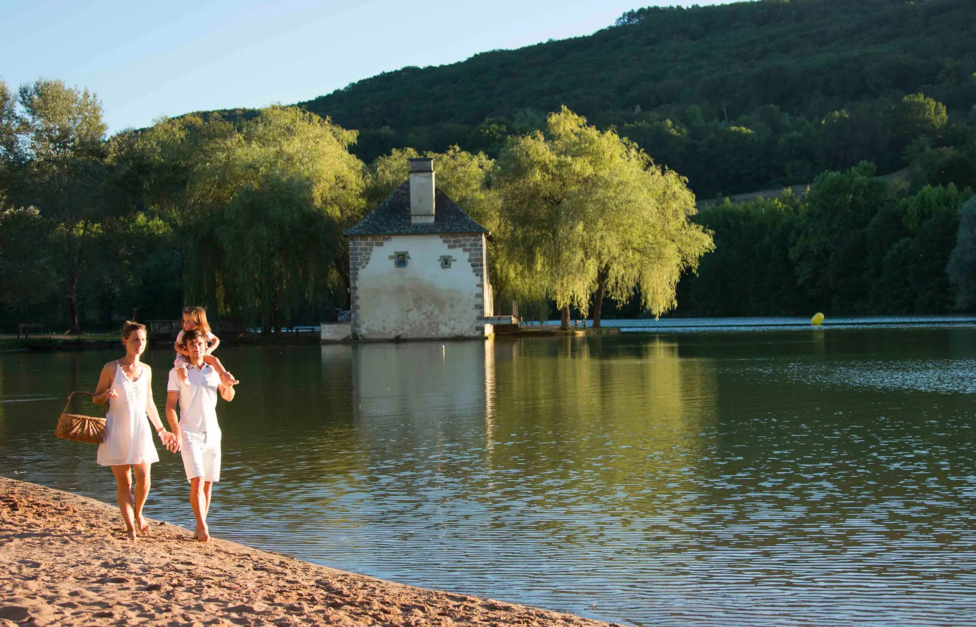 21 - Camping Le Lac du Causse - Alentour