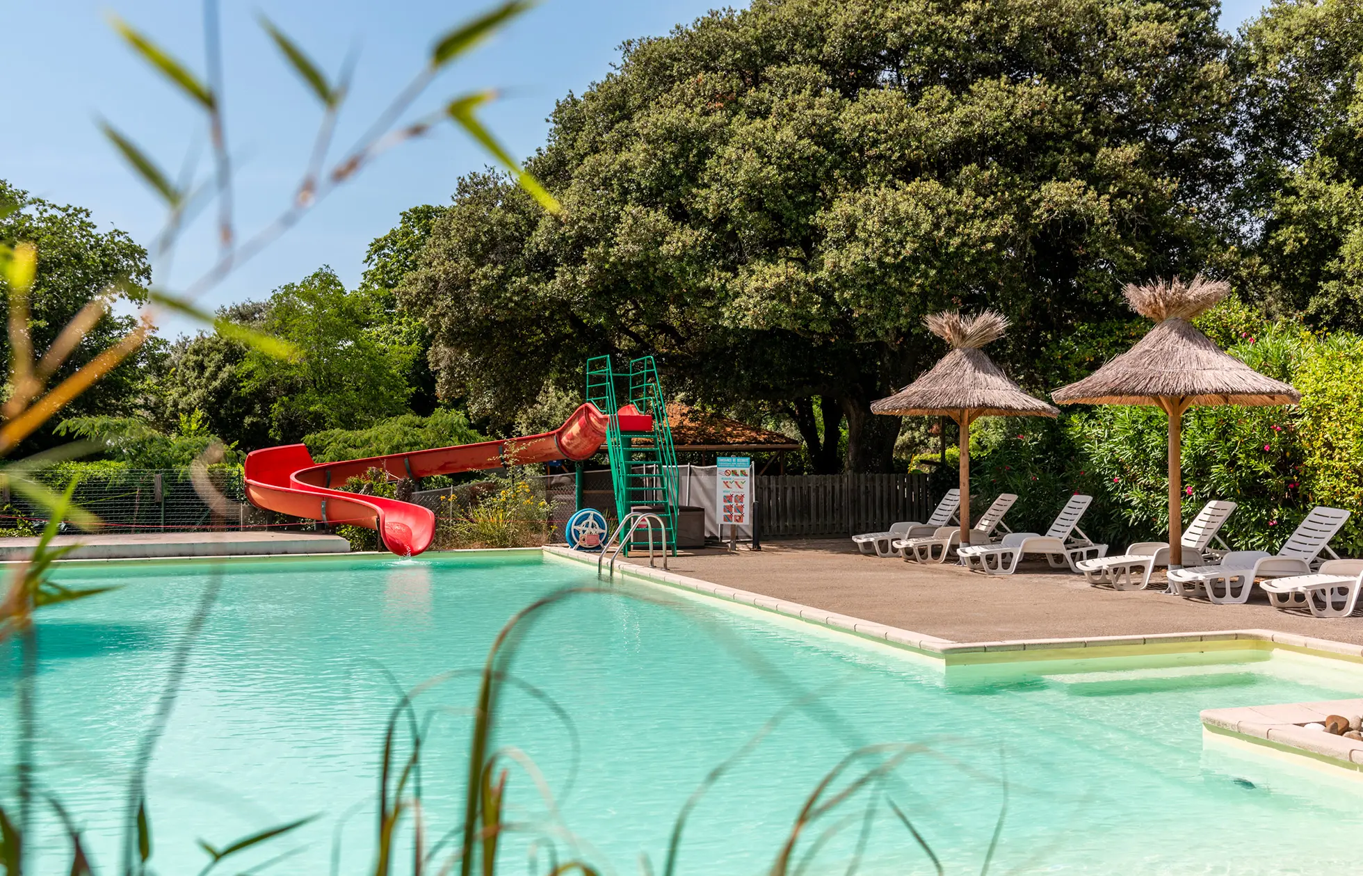05 - Camping Le Martinet Rouge - Piscine