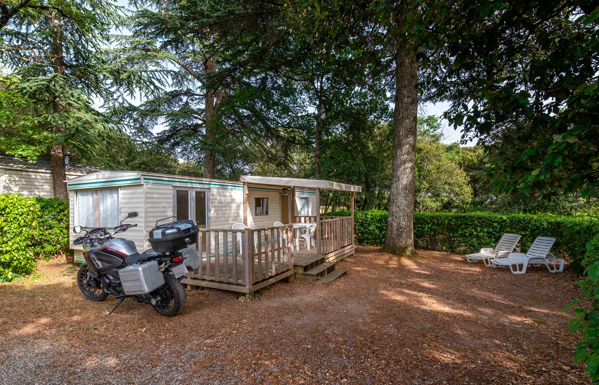 16 - Camping Le Martinet Rouge - Hébergement