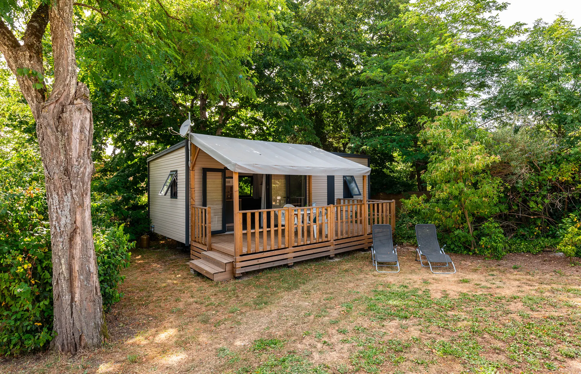22 - Camping Le Martinet Rouge - Hébergement