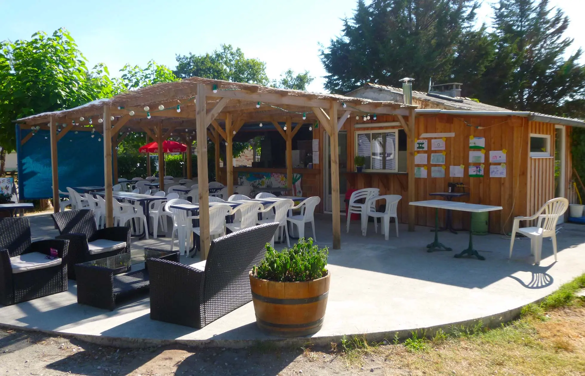 25 - Camping Le Médoc Bleu - Service