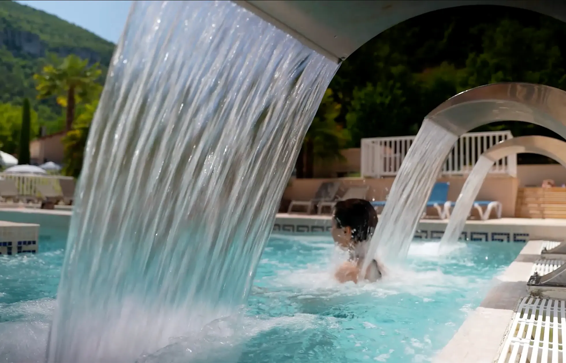06 - Camping Le Peyrelade - Piscine