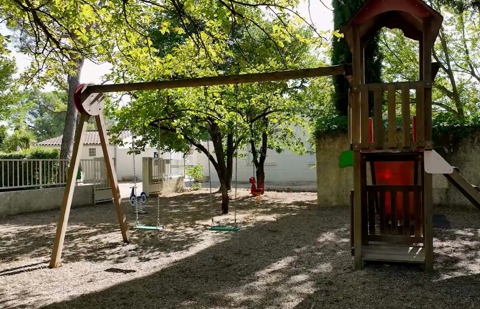09 - Camping Le Pilon d'Agel - Aire de jeux