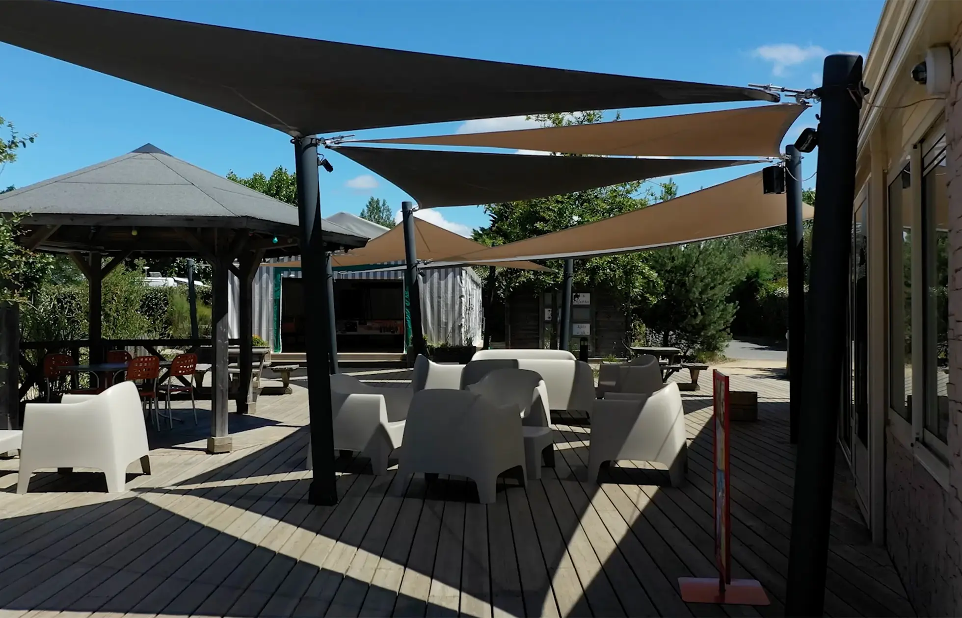 24 - Camping Le Petit Paris - Service