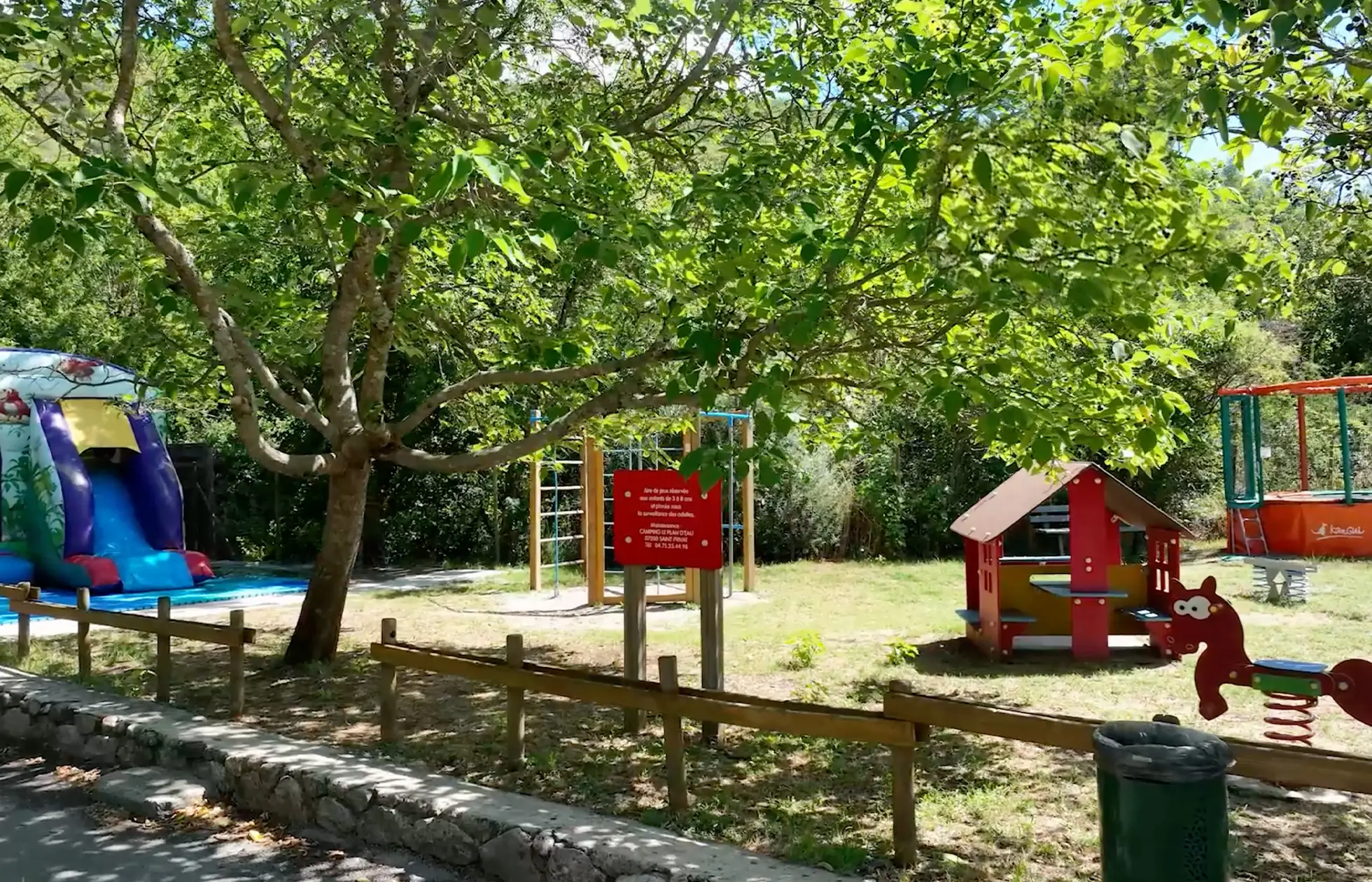 10 - Camping Le Plan d'eau -_