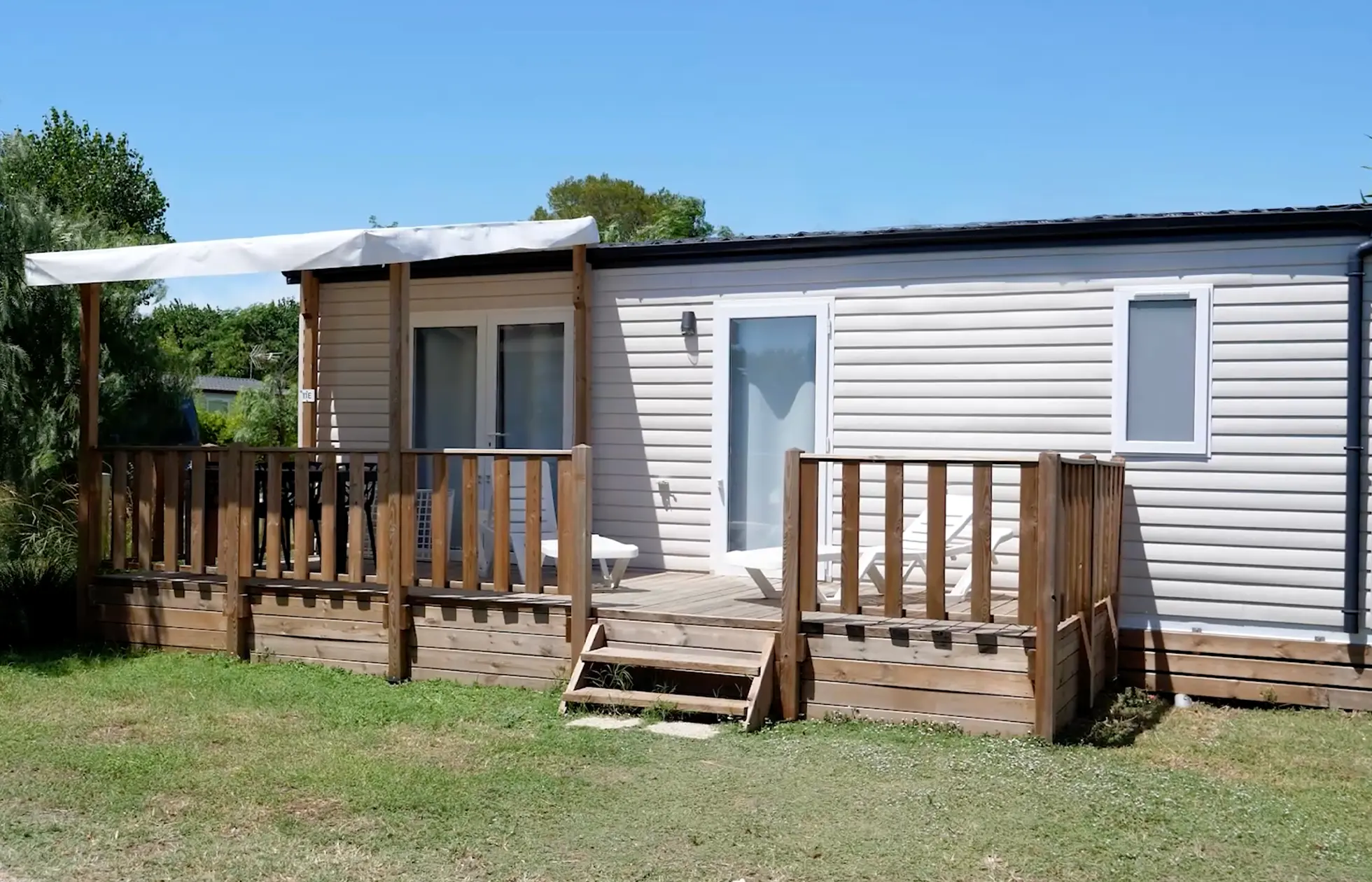 17 - Camping Le Rochelongue - Hébergement