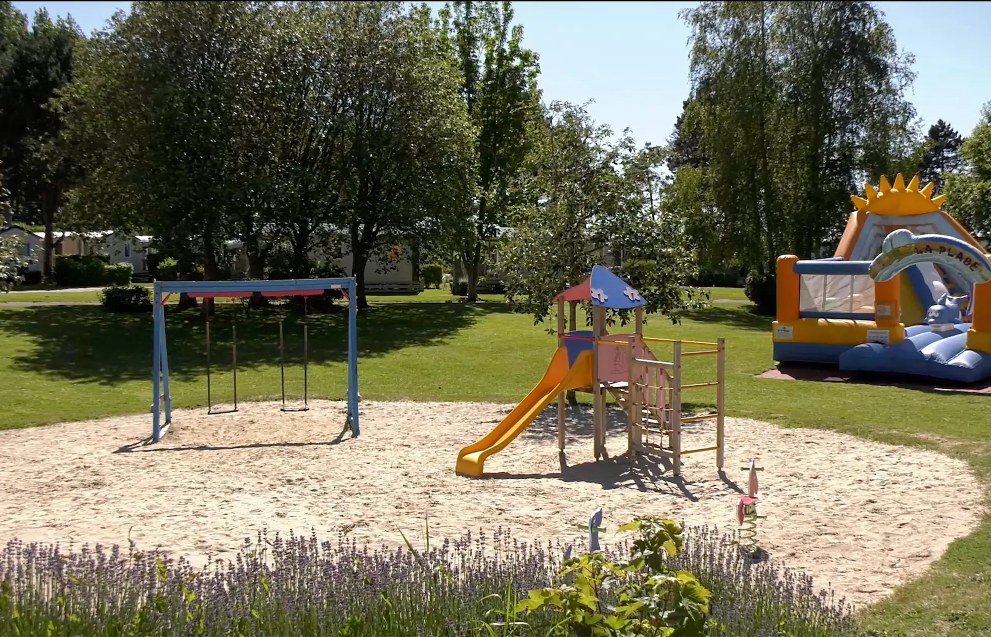 11 - Camping Le Rompval - Aire de jeux
