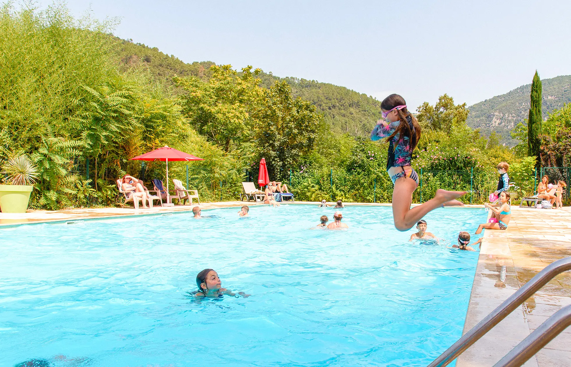 04 - Camping Mas de Champel - Piscine