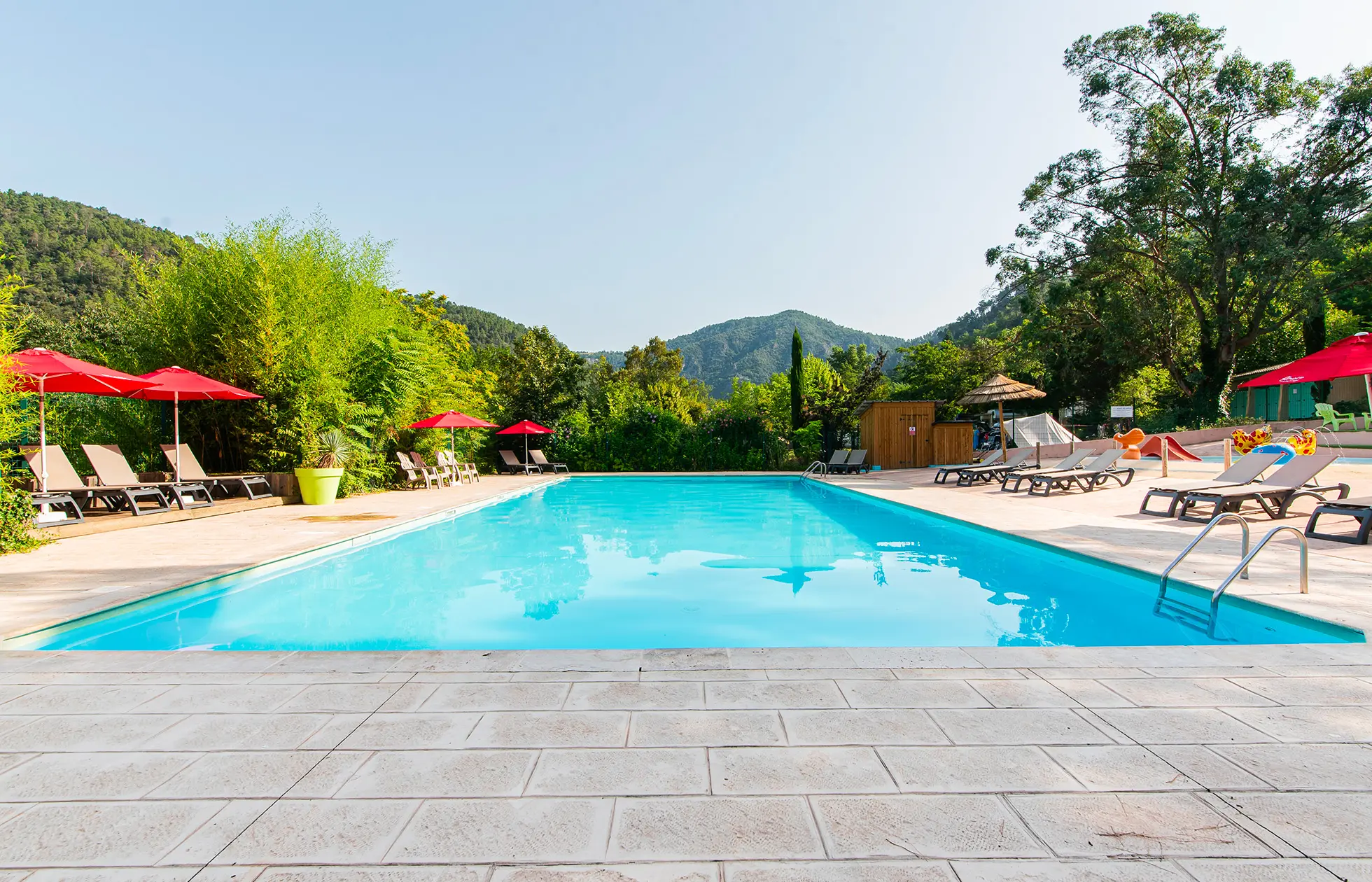 08 - Camping Mas de Champel - Piscine