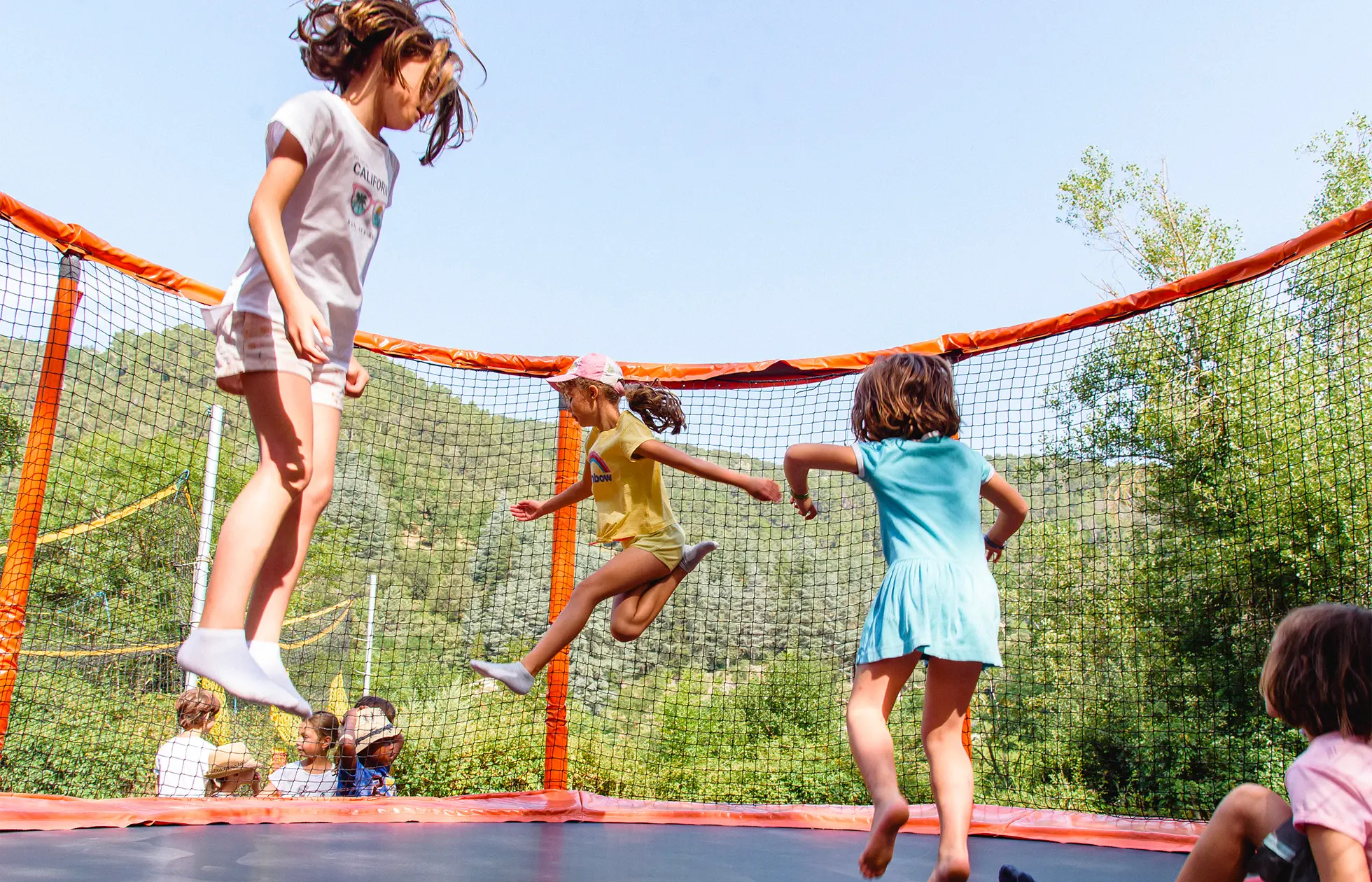 16 - Camping Mas de Champel - Aire de jeux
