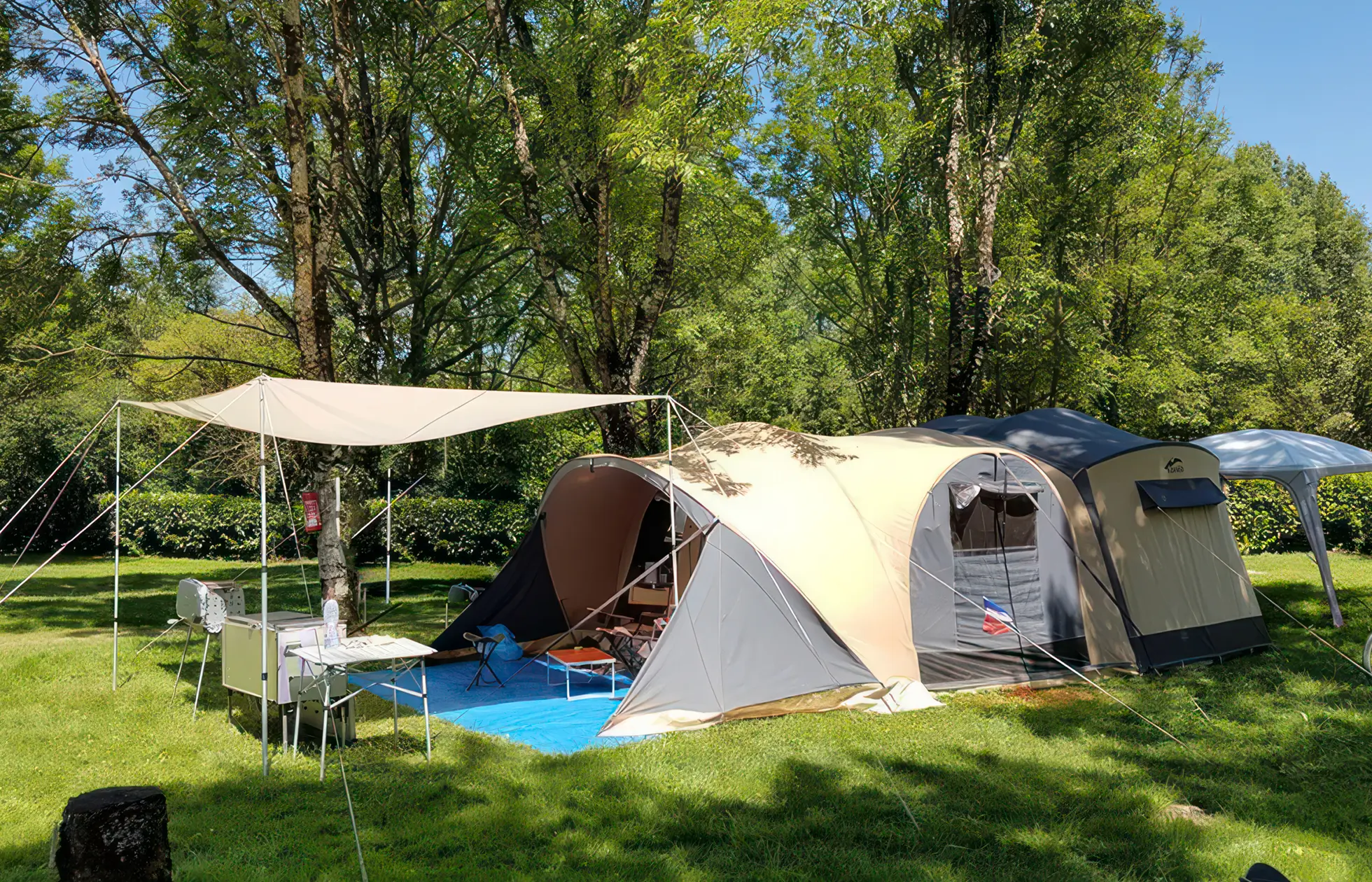 09 - Camping Les 3 Ours - Hébergement