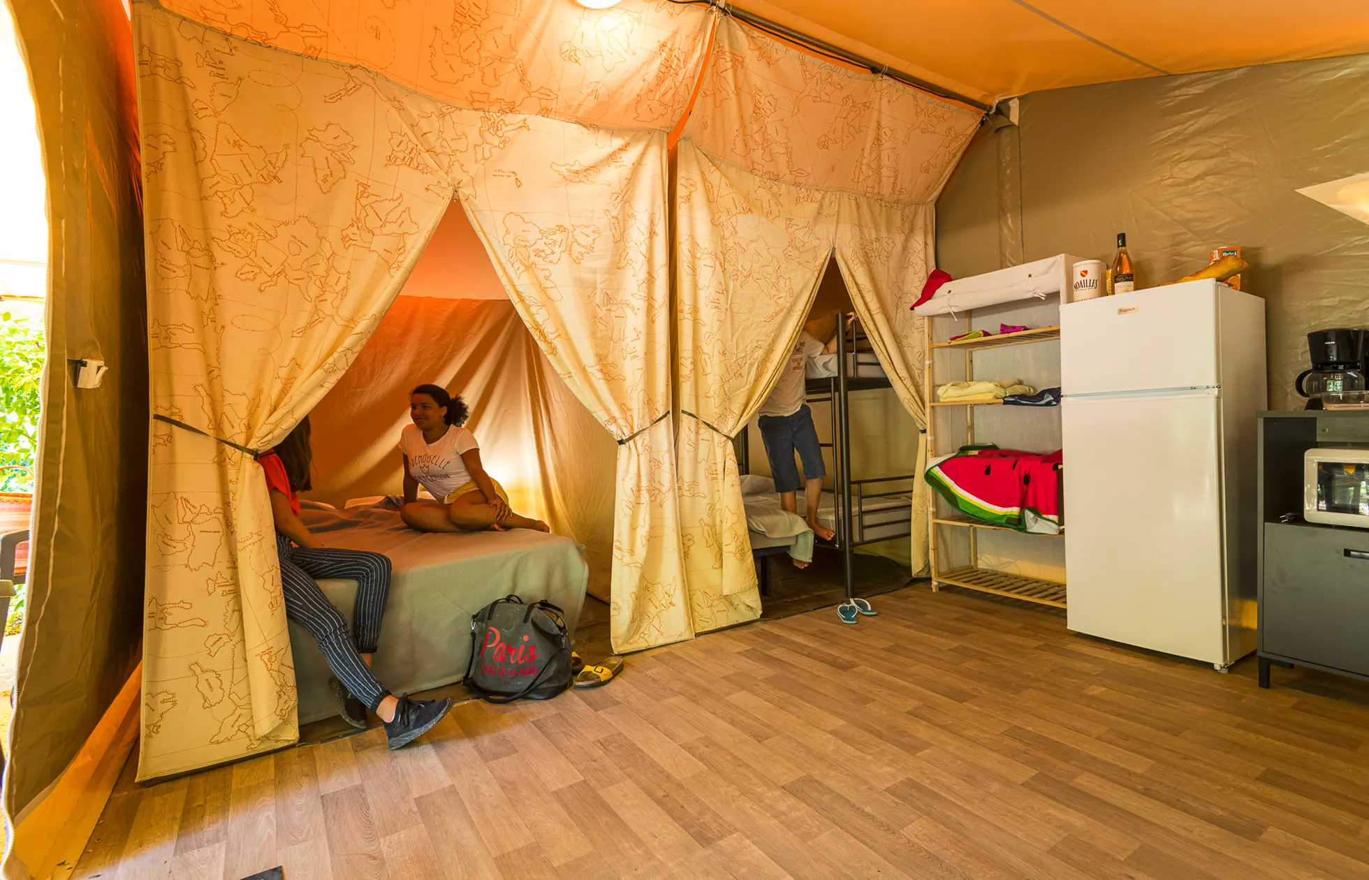 25 - Camping Le Saint Michelet - Hébergement