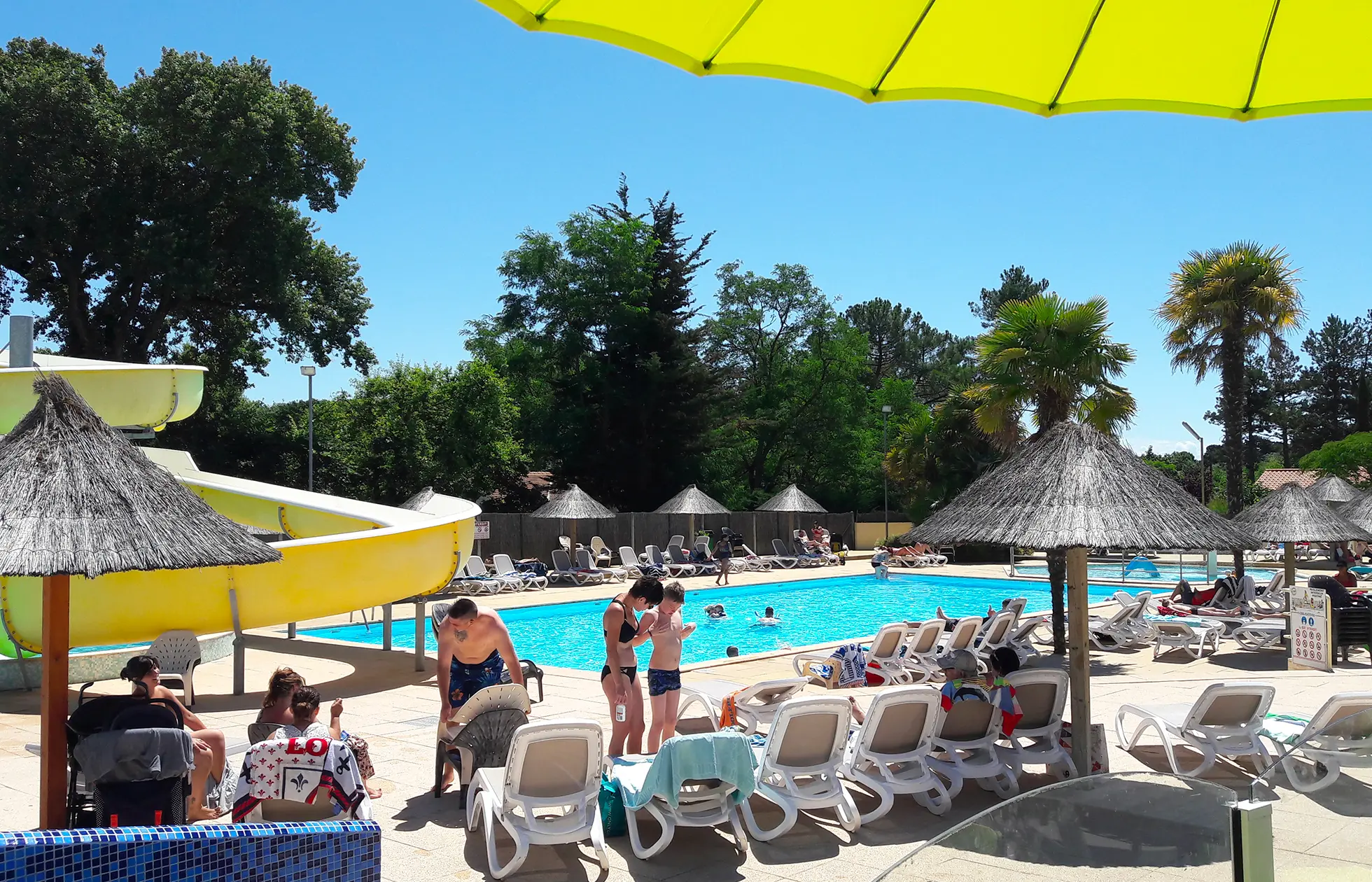 05 - Camping Les Biches - Piscine