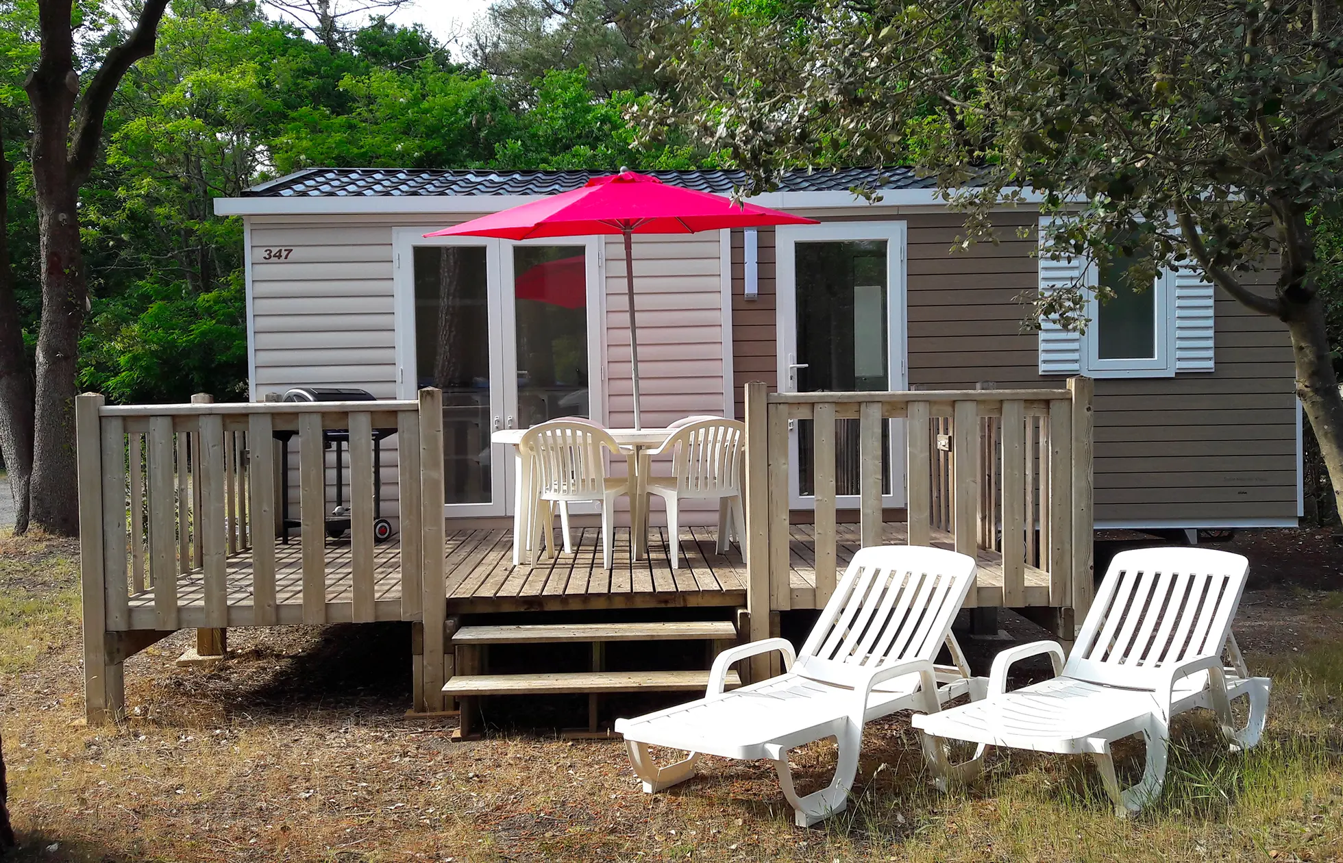 24 - Camping Les Biches - Hébergement