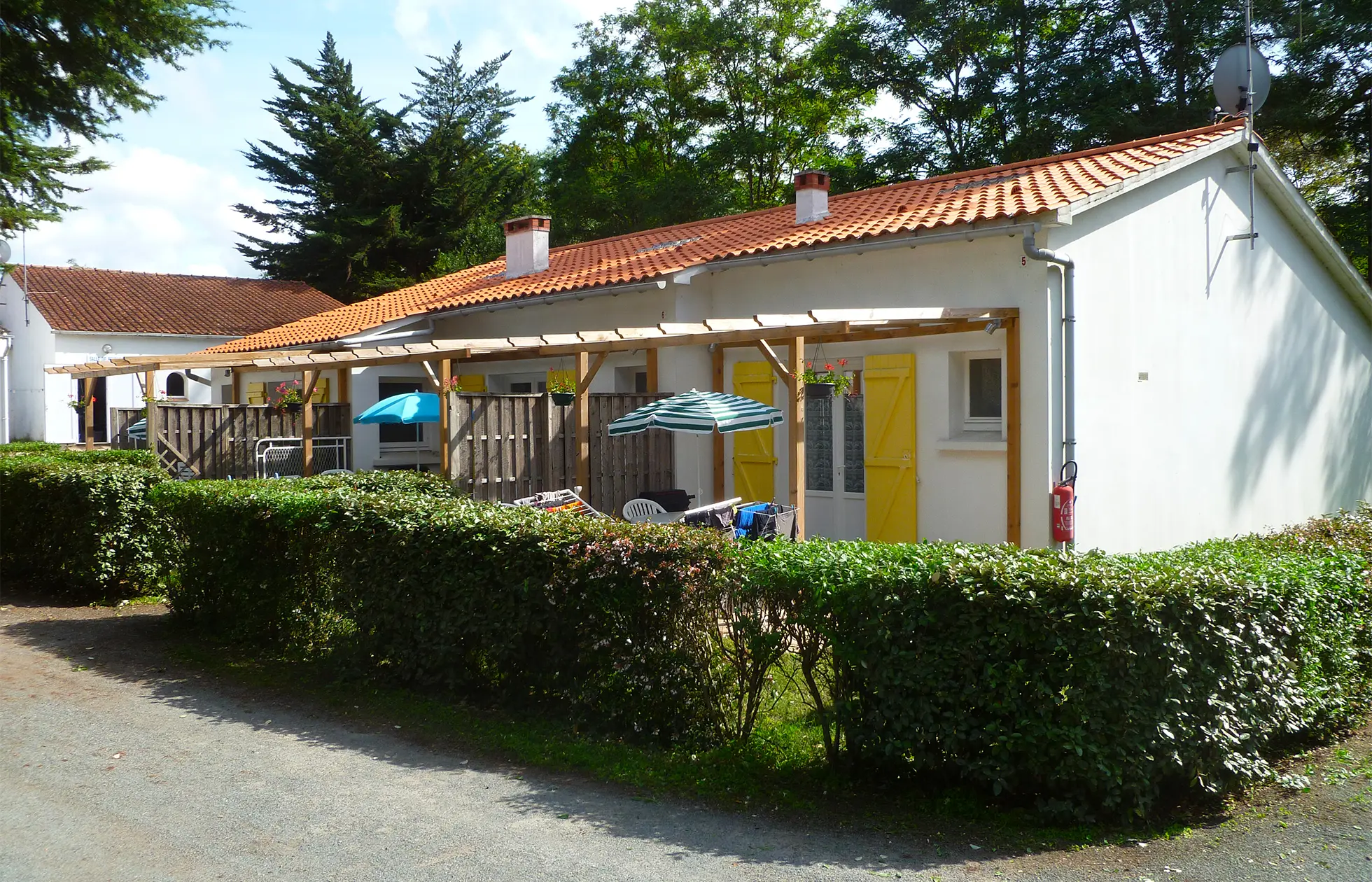 25 - Camping Les Biches - Hébergement