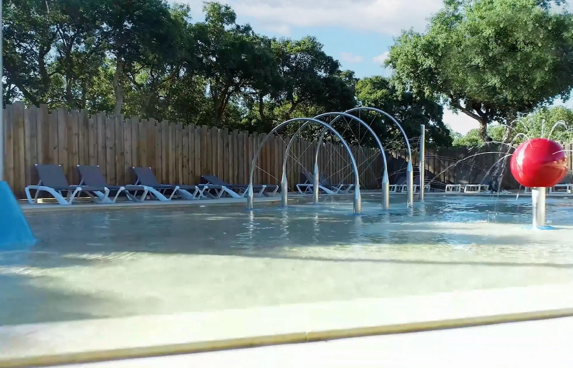 06 - Camping Les Chênes Rouges - Piscine