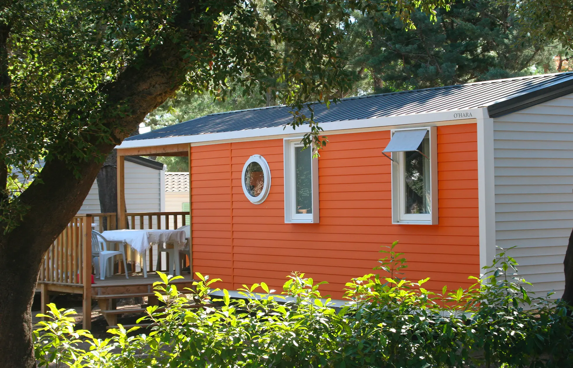 16 - Camping Les Chênes Rouges - Hébergement
