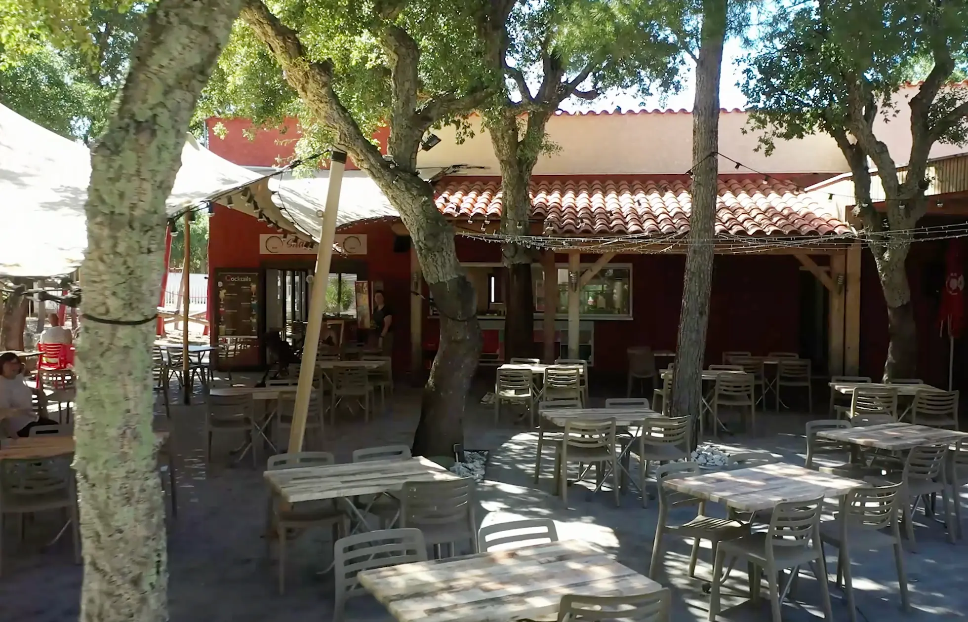 22 - Camping Les Chênes Rouges - Service