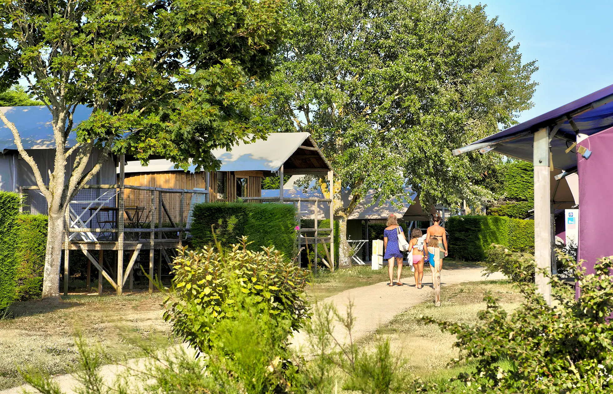 12 - Camping Les Ilates - Hébergement