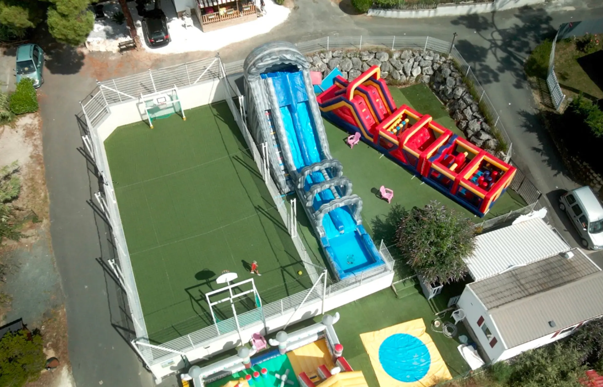 16 - Camping Les Loges - Aire de jeux