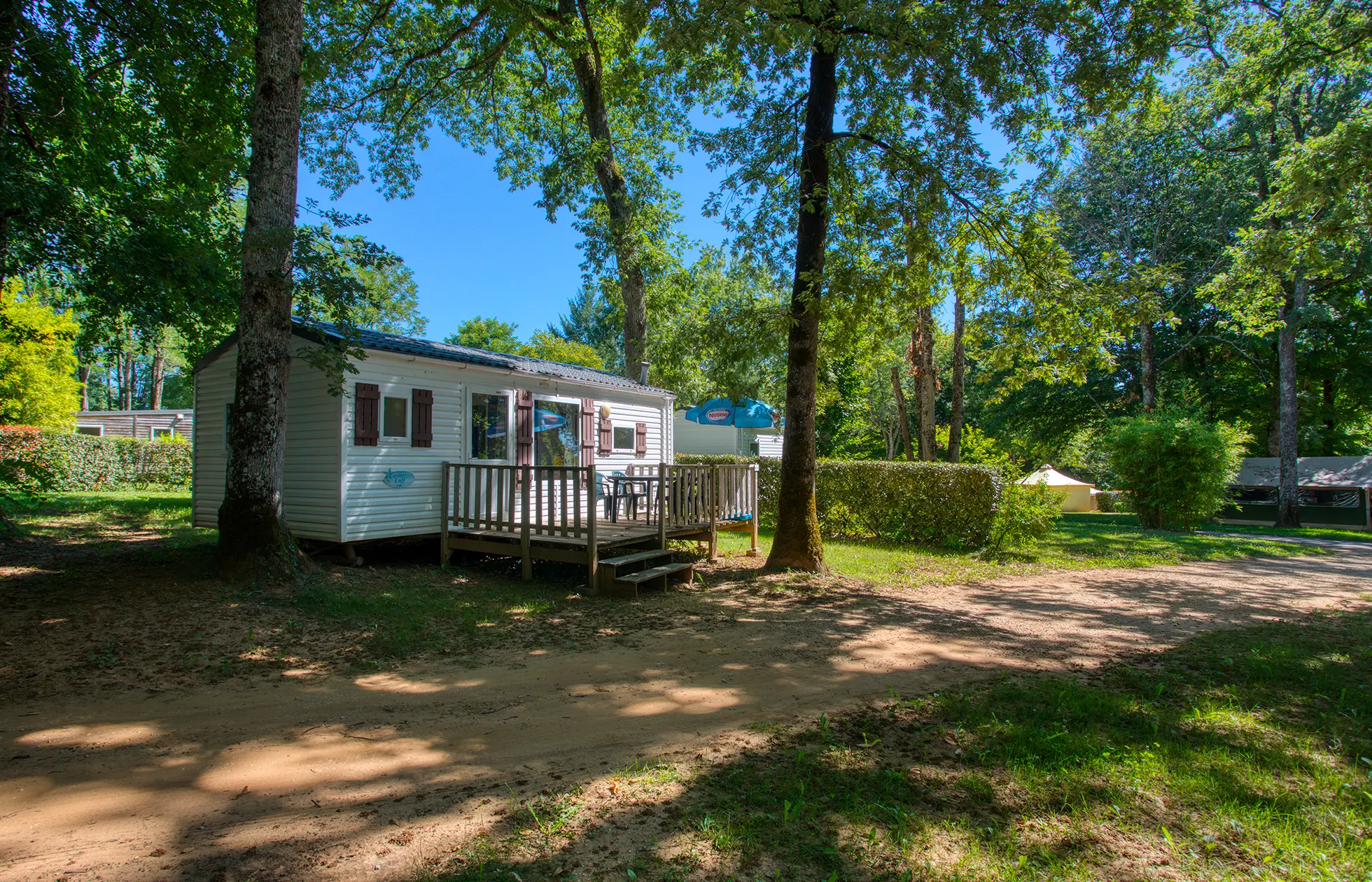 19 - Camping Les Nauves - Hébergement