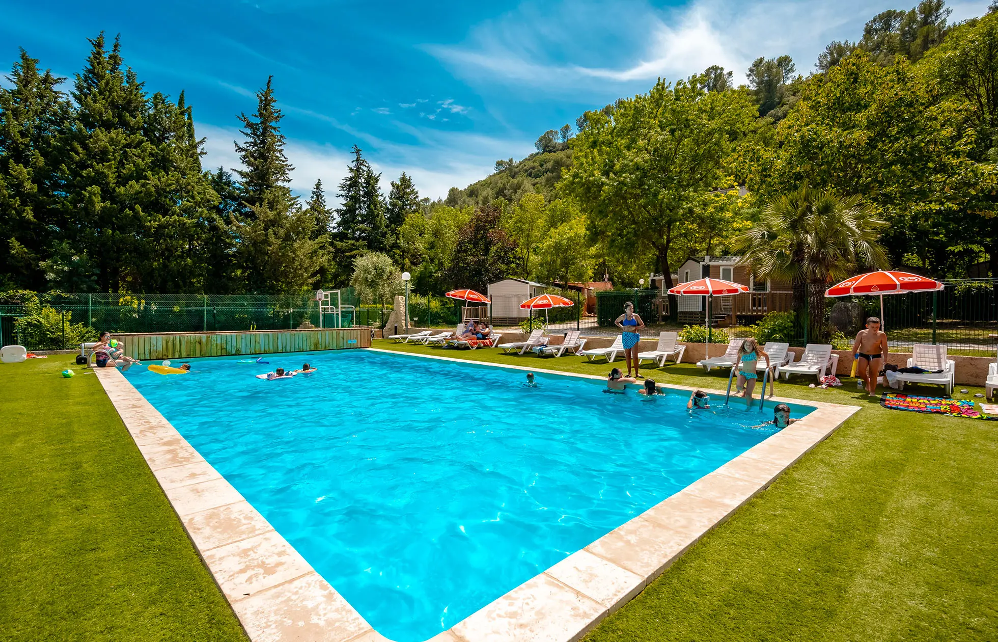 05 - Camping Les Tomasses - Piscine