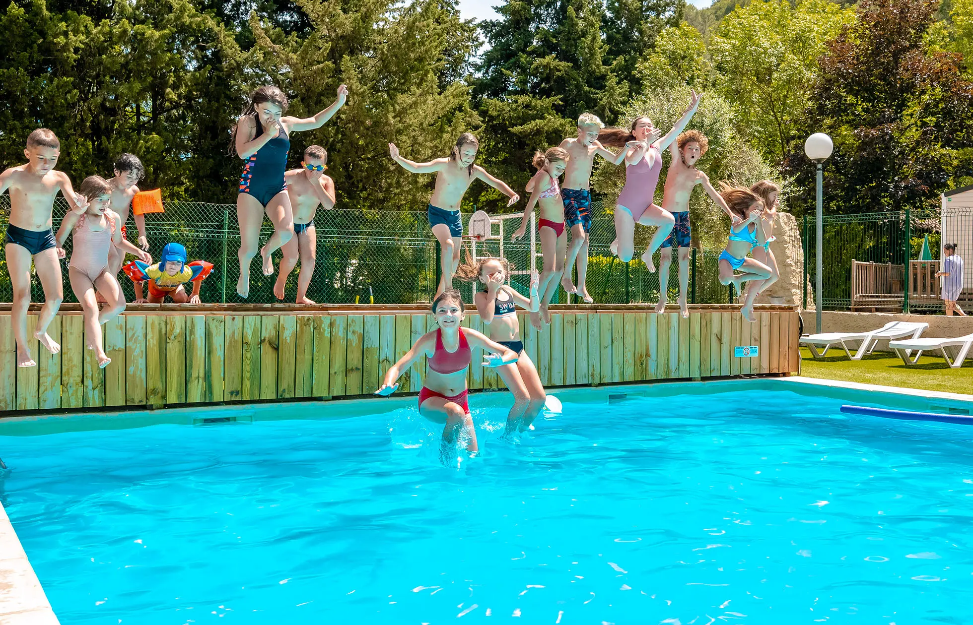 07 - Camping Les Tomasses - Piscine