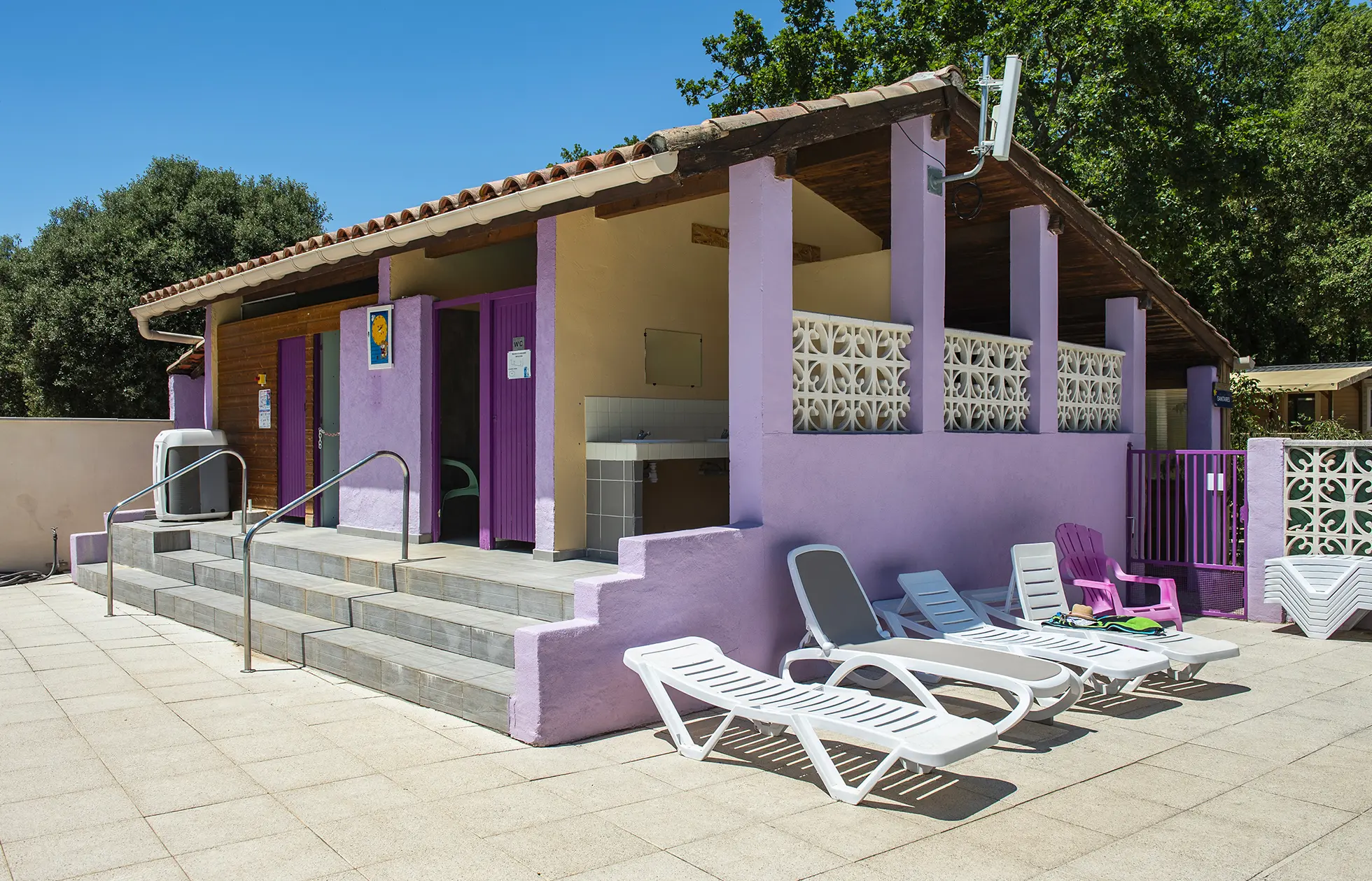Camping Les Truffières - Piscine 4
